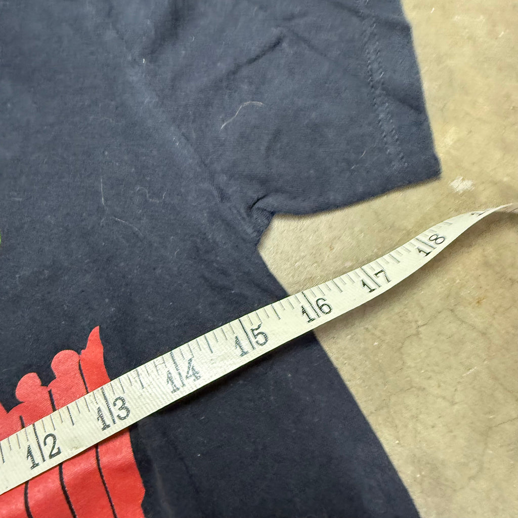 Size XS - Vintage Volcom skate tee