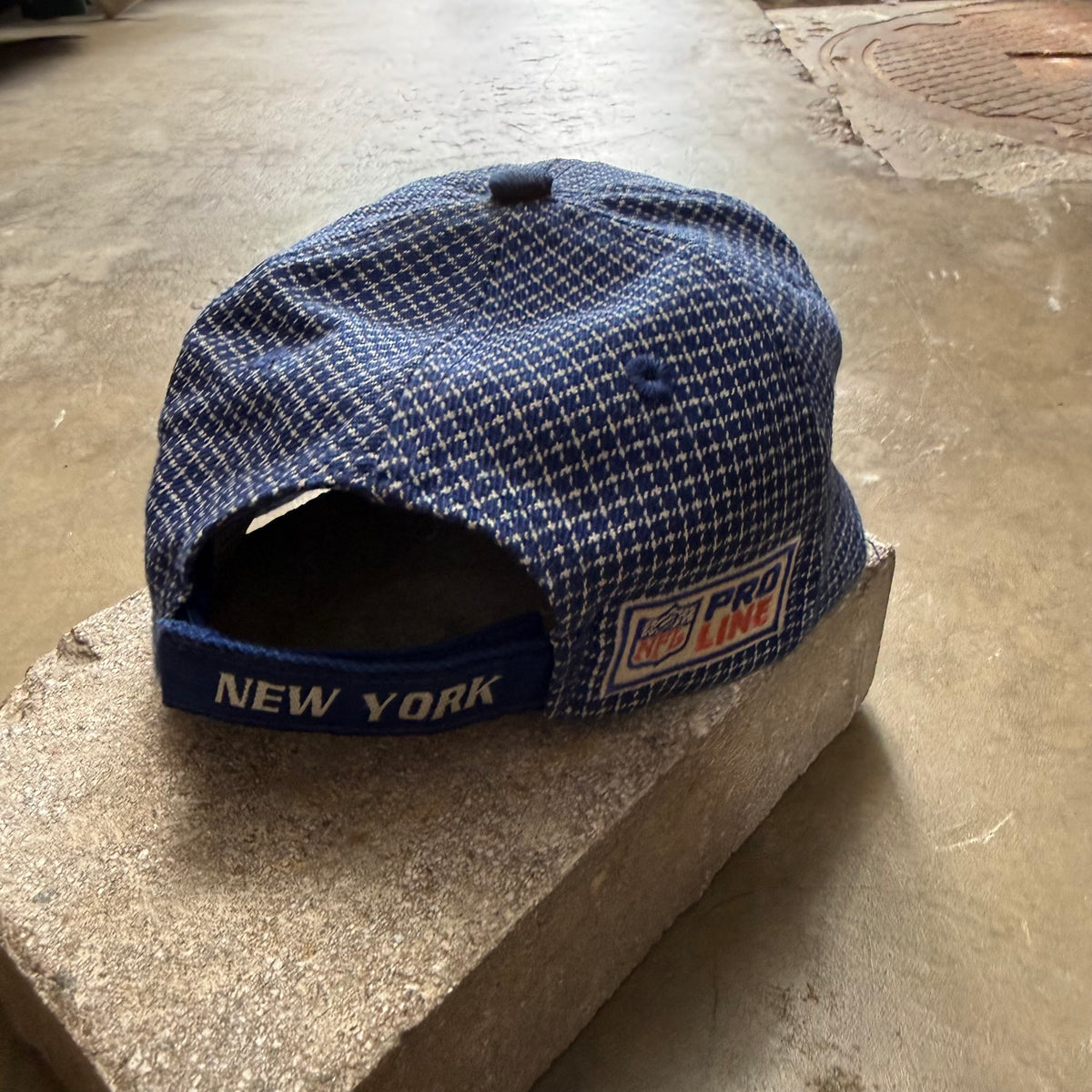 Vintage Giants Pro Line Logi Athletics NFL cap