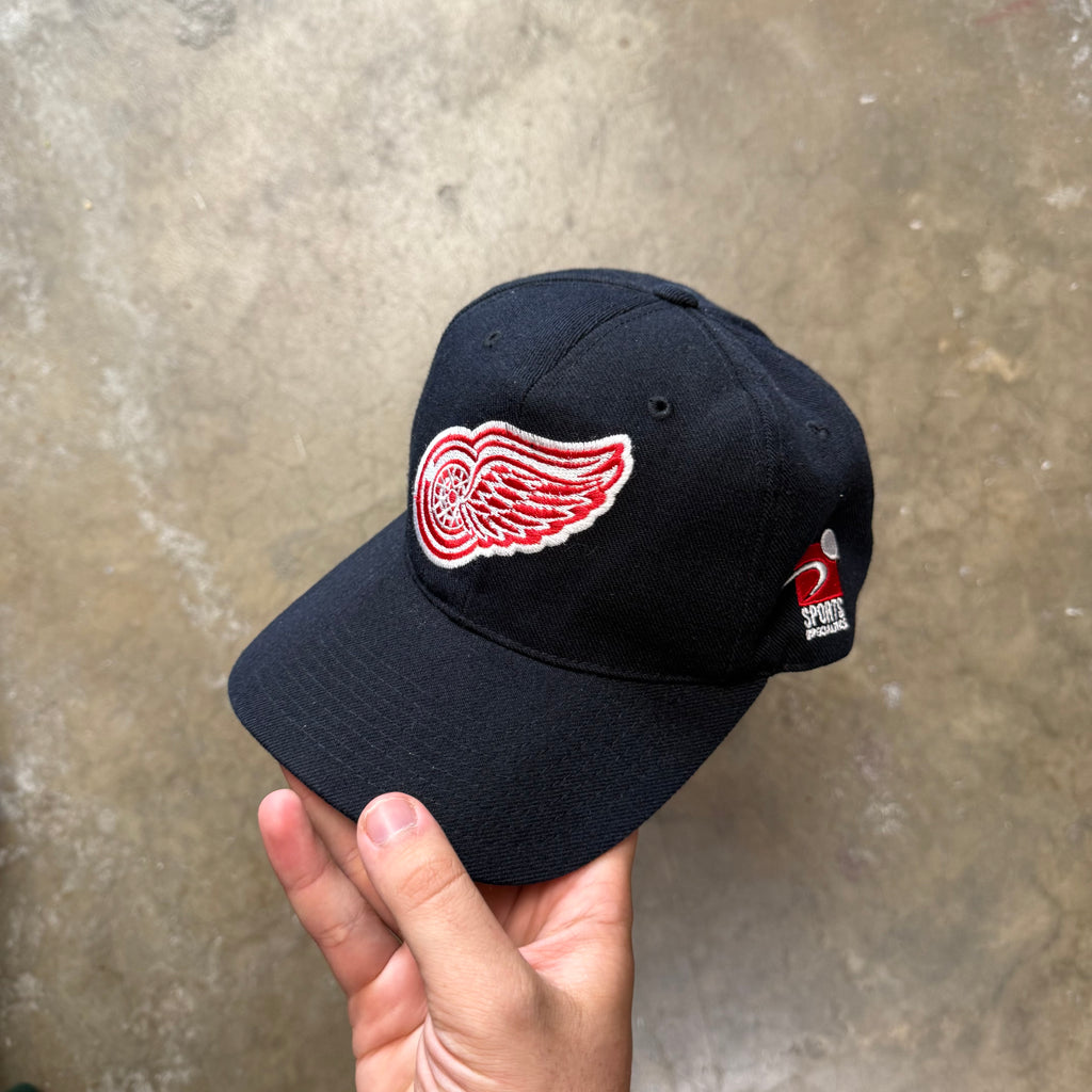 Vintage 90’s Detroit Red Wings Sports Specialties Cap