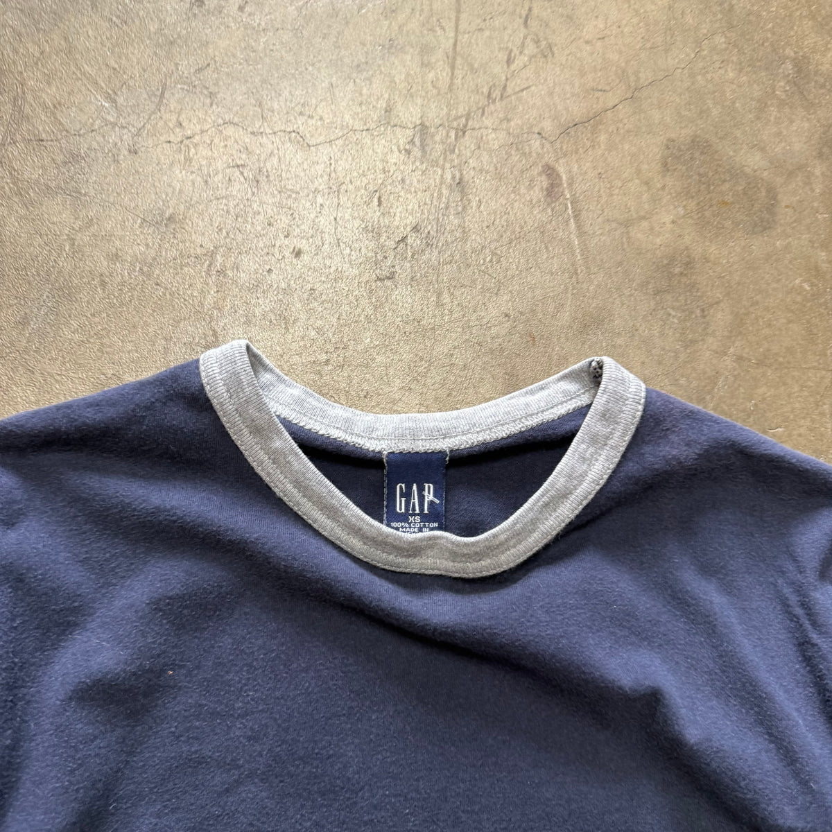 Size XS - Vintage GAP tee
