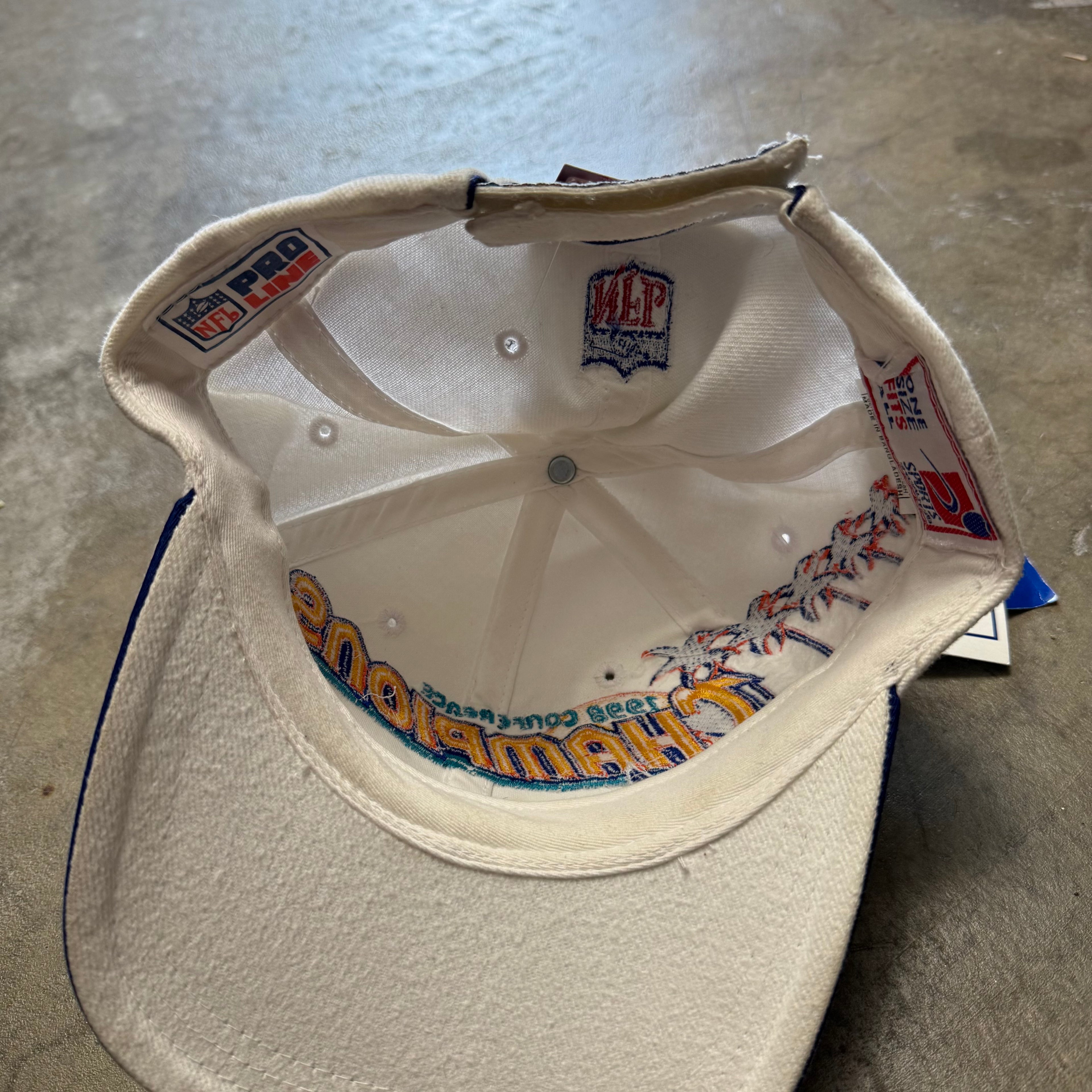 Vintage 1998 Denver Broncos Conference Champions Sports Specialties Cap ‘ New with Tags’