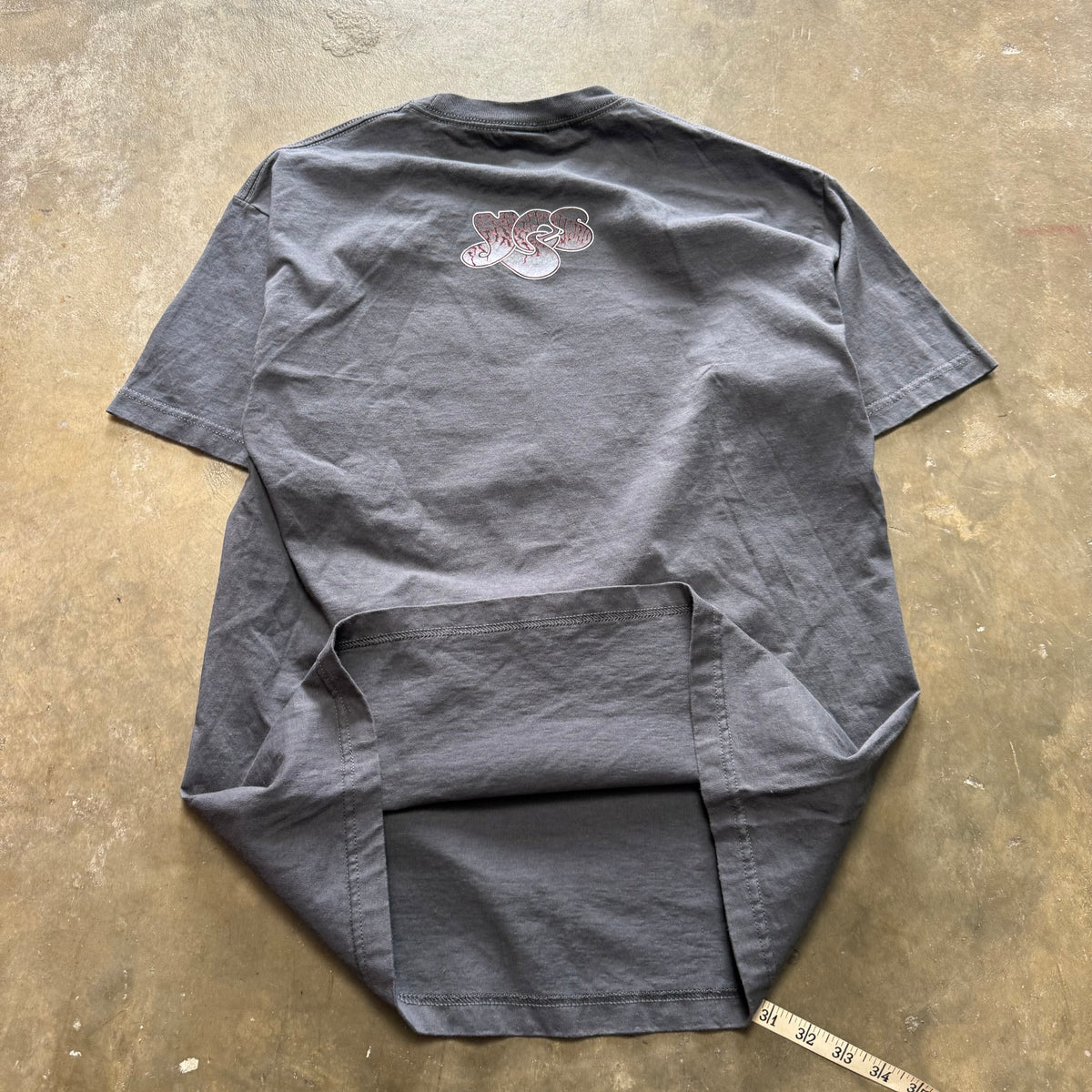 Size large - Vintage 2000’s Yes Relayer Album tee