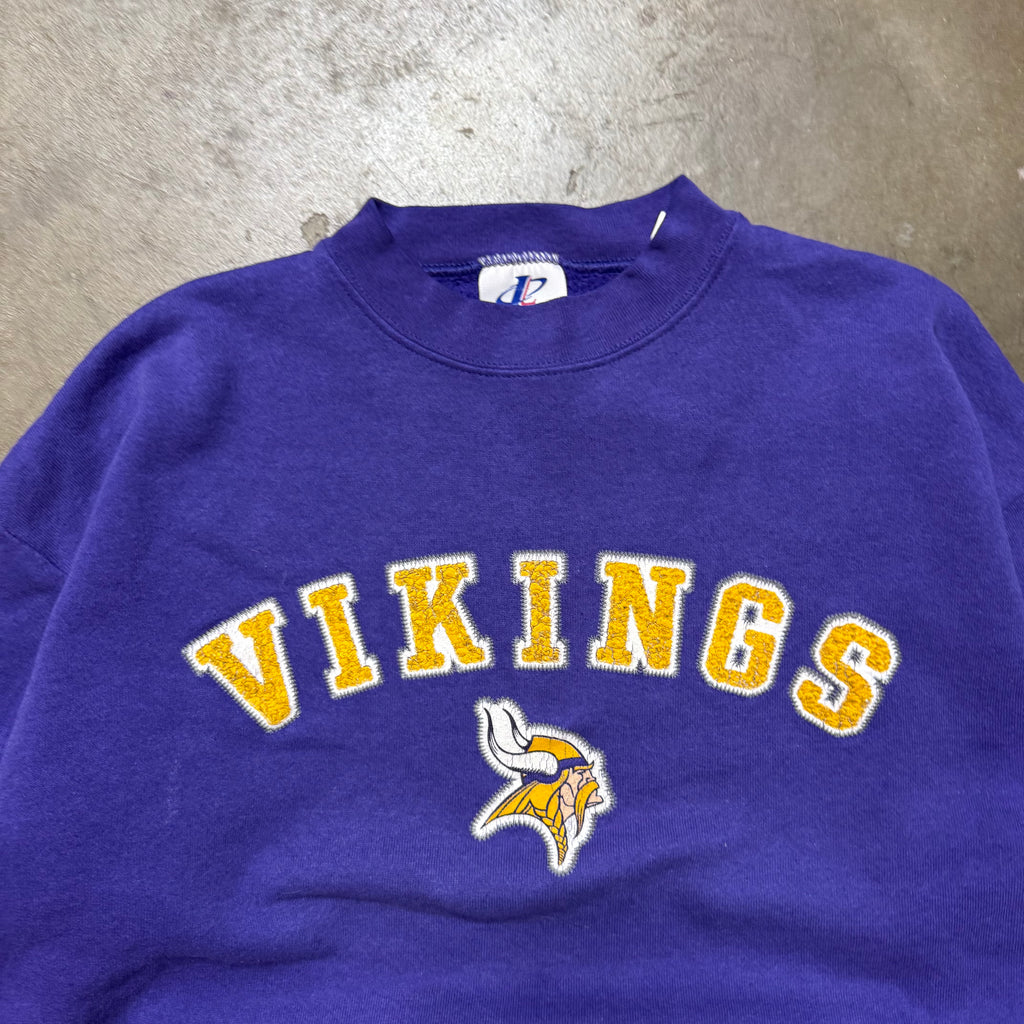 Size medium - Vintage Vikings Logo Athletics Crewneck