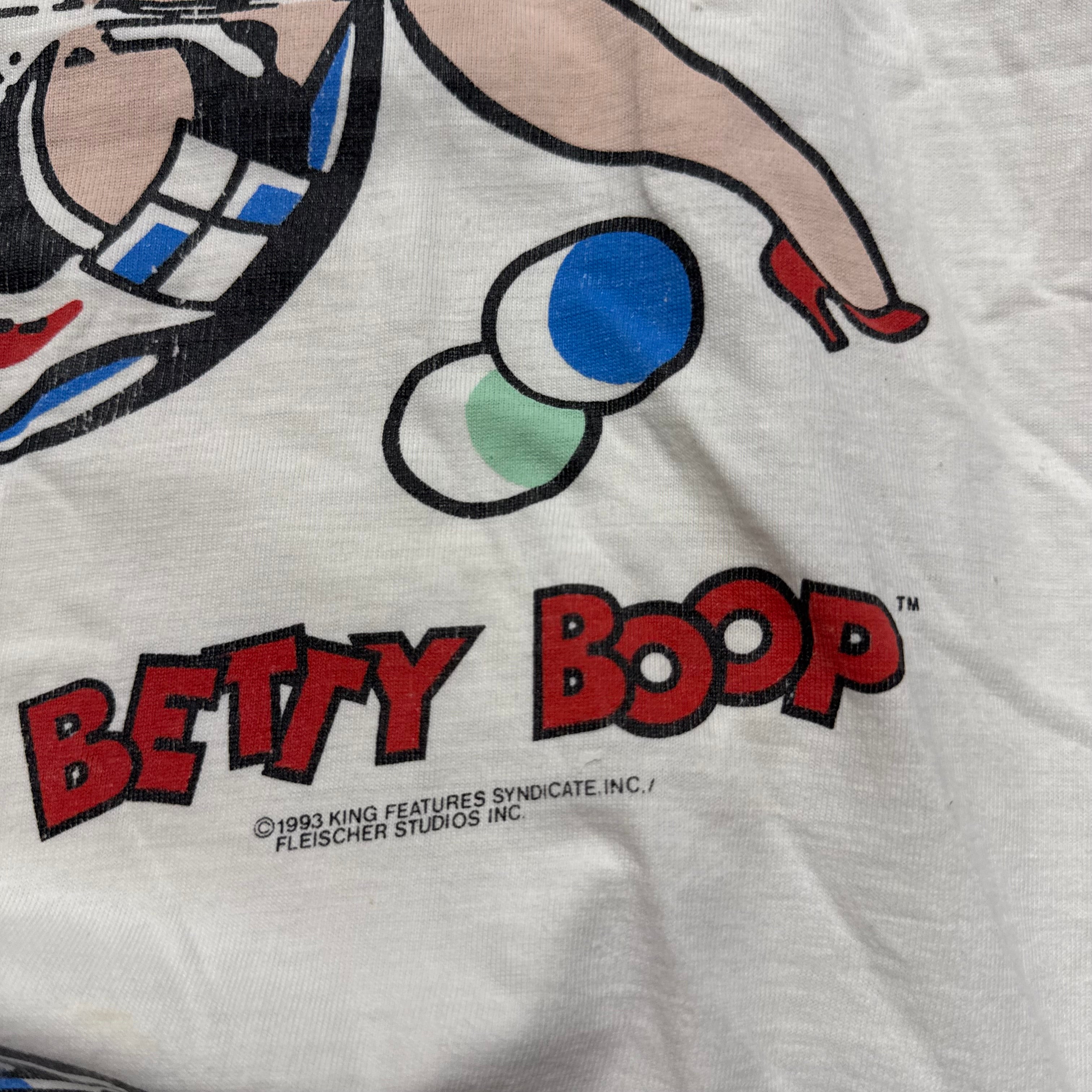 Size large - Vintage 1993 Betty Boop Martini Tee