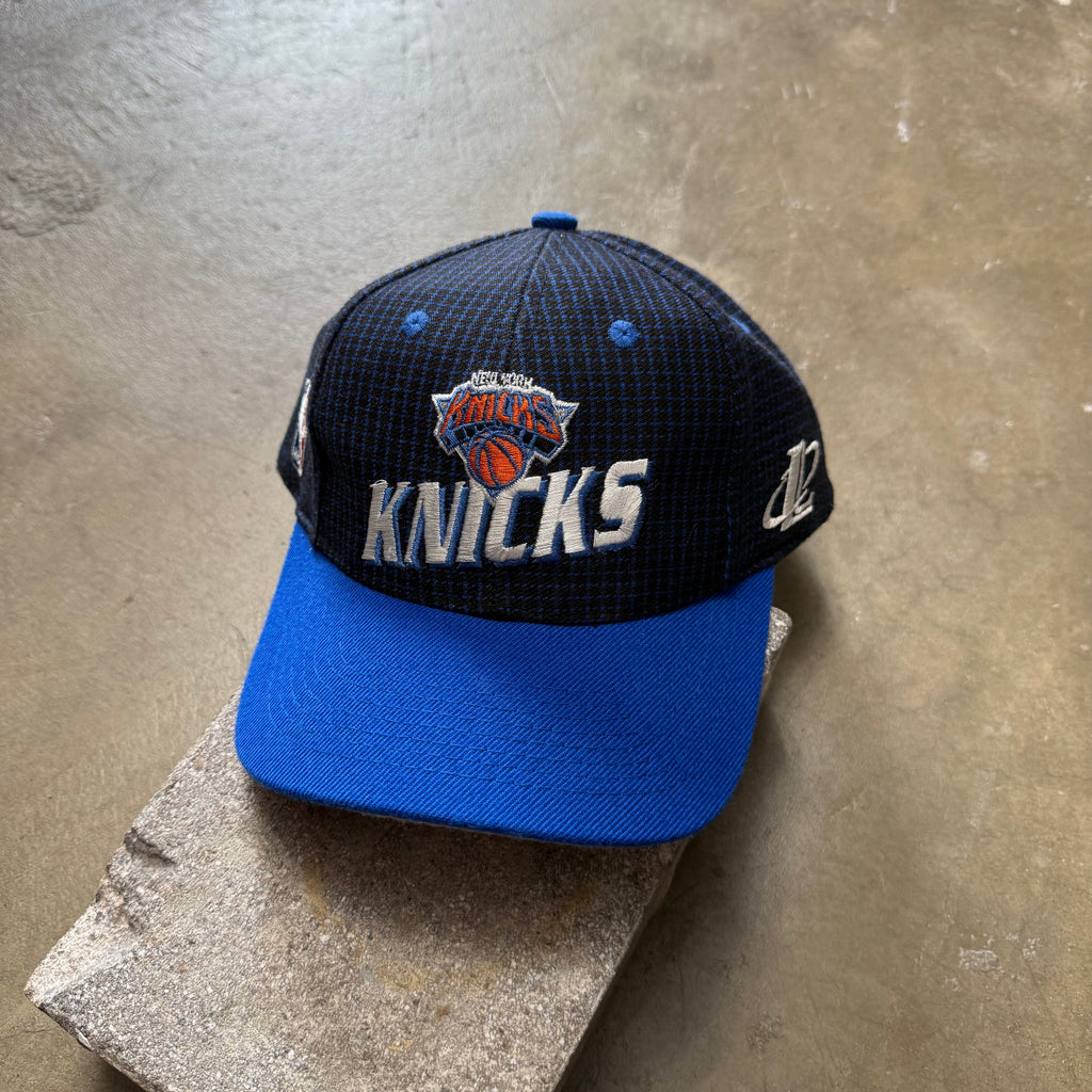 Vintage New York Knicks Logo Athletics NBA cap