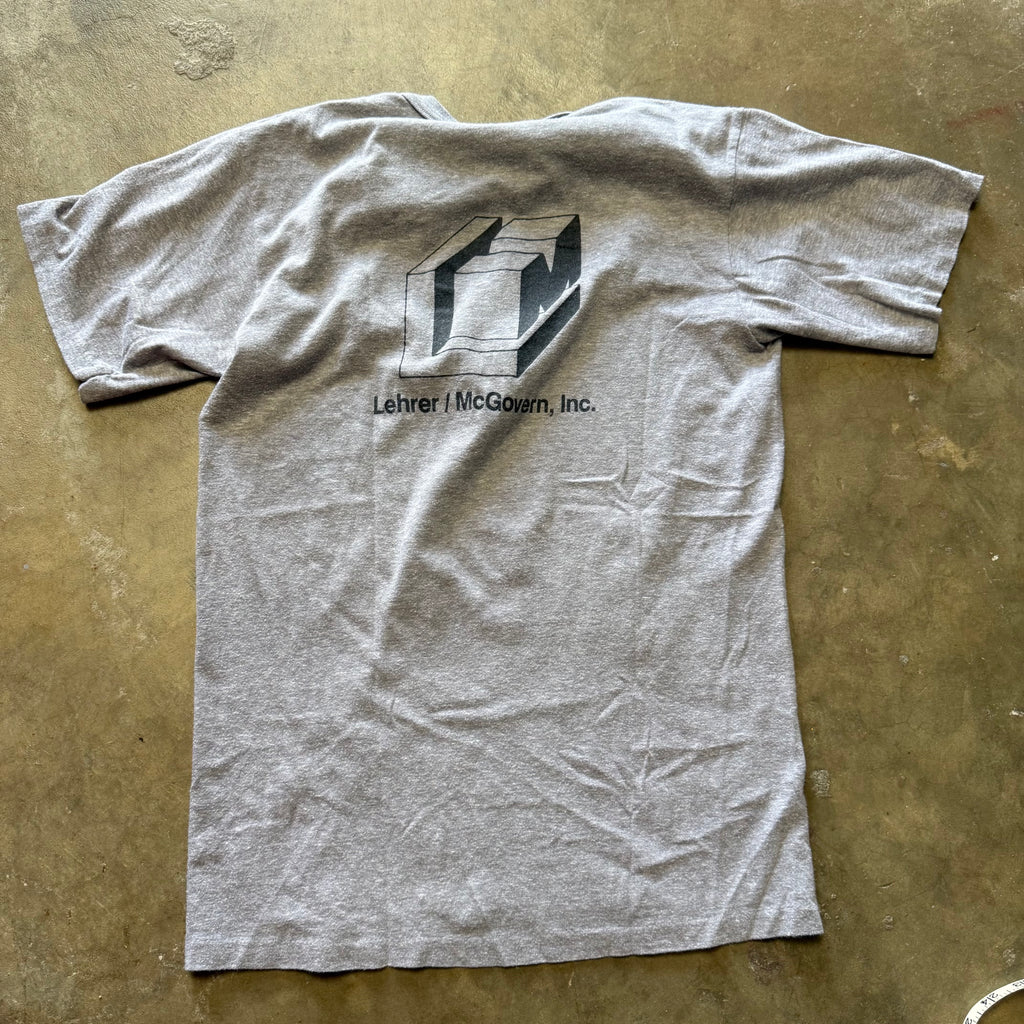 Size large - Vintage 1985 Topping out Heron Tower tee