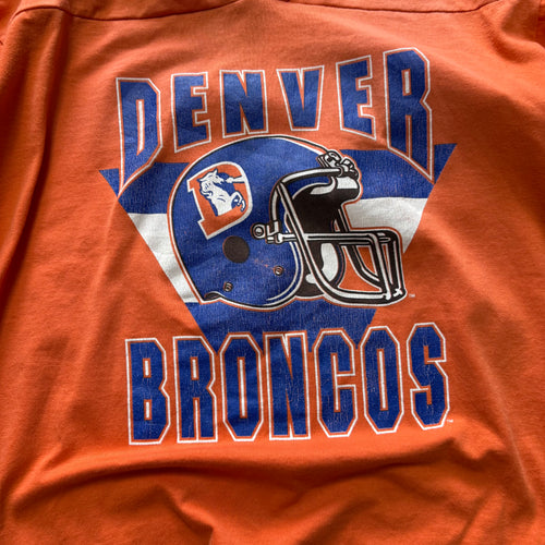 Size XL - Vintage Denver Broncos tee
