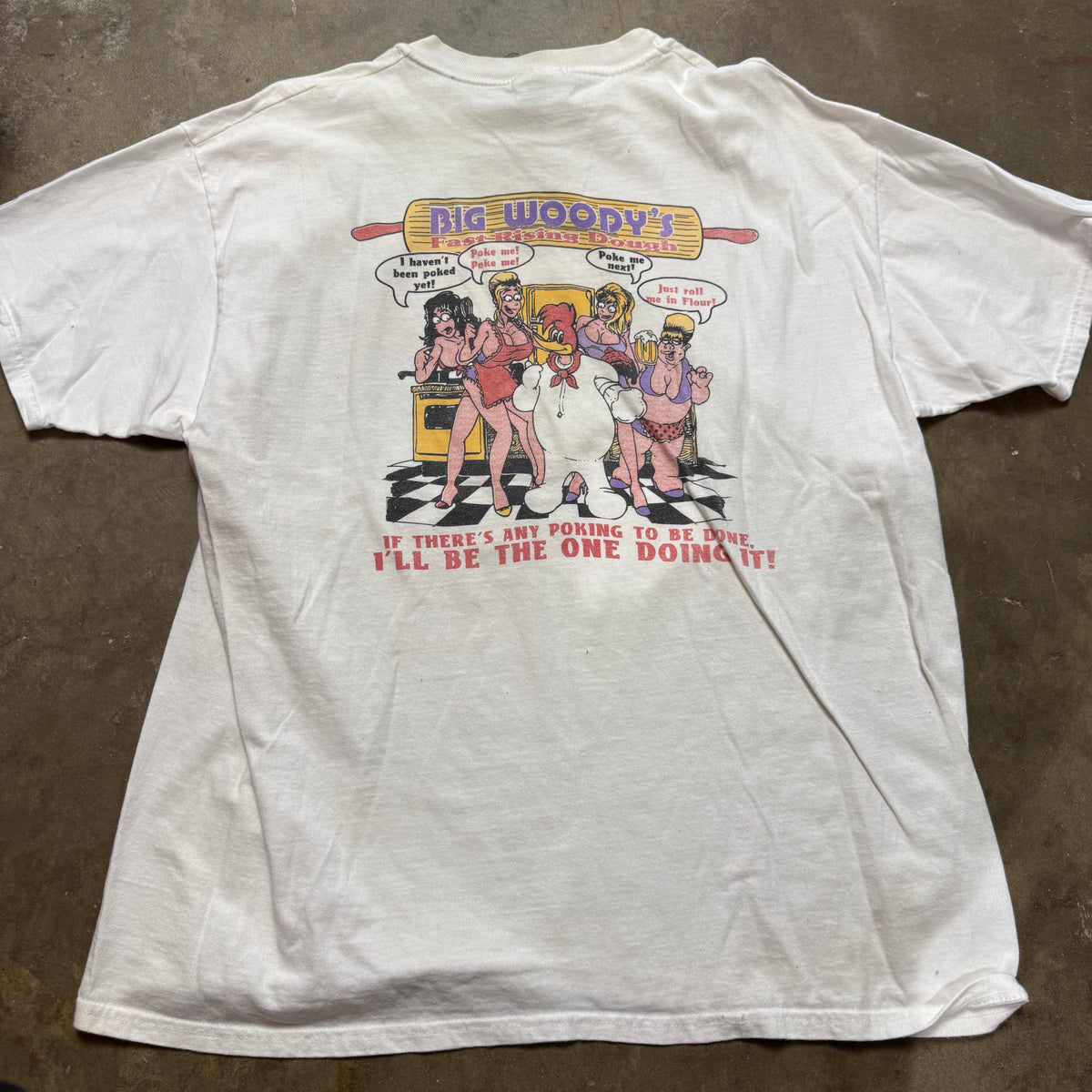 Size XL - Vintage Big Woodys Sports Bar tee