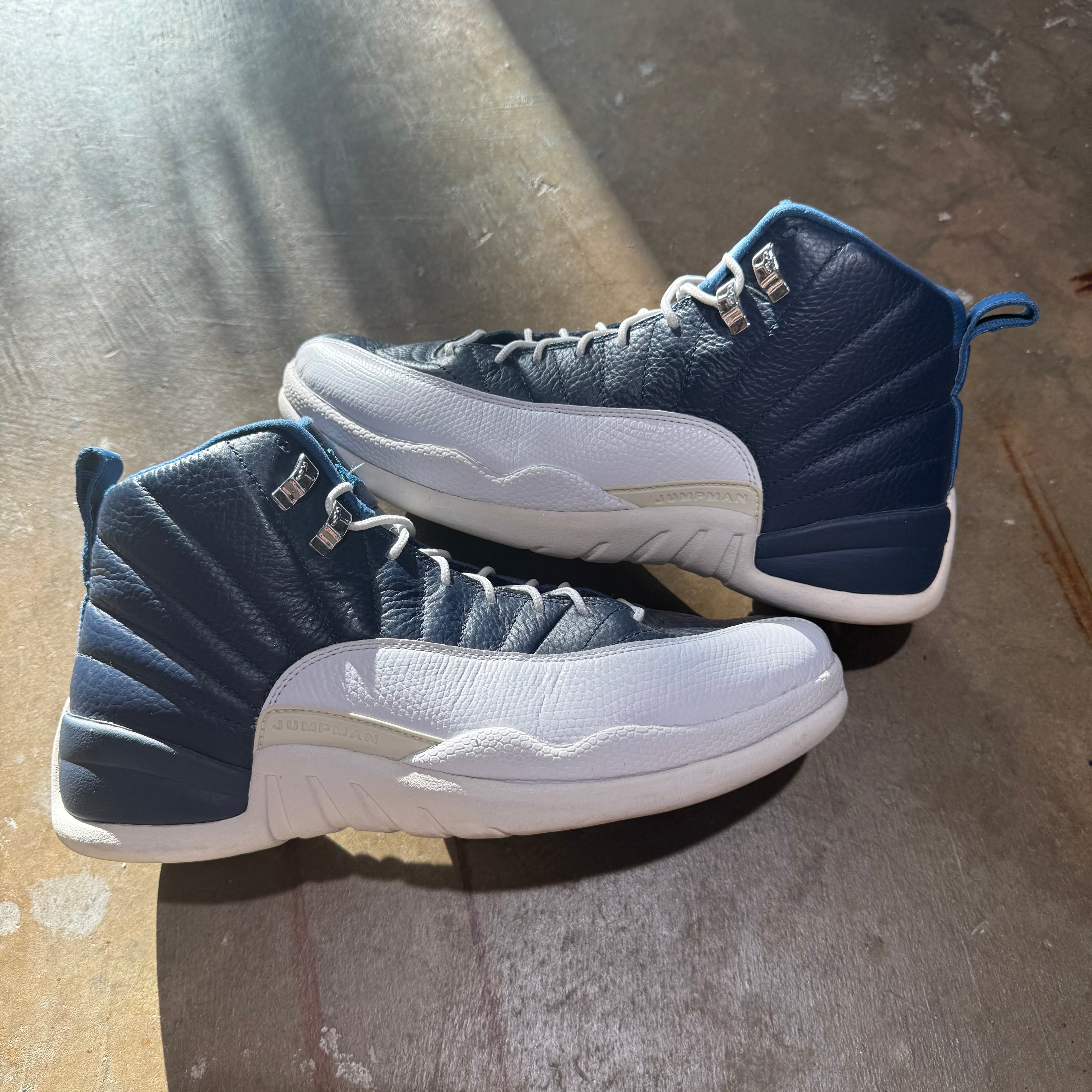 Size 10.5 - Jordan 13 Retro ‘ Obsidian 2012 ‘
