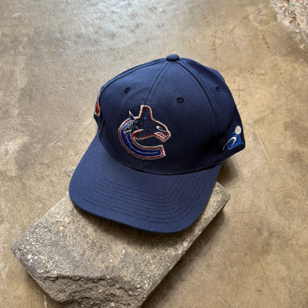 Vintage Vancouver Canucks Sports Specialties NHL Cap