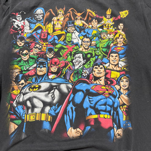 Size large - Vintage 2003 DC Comics tee