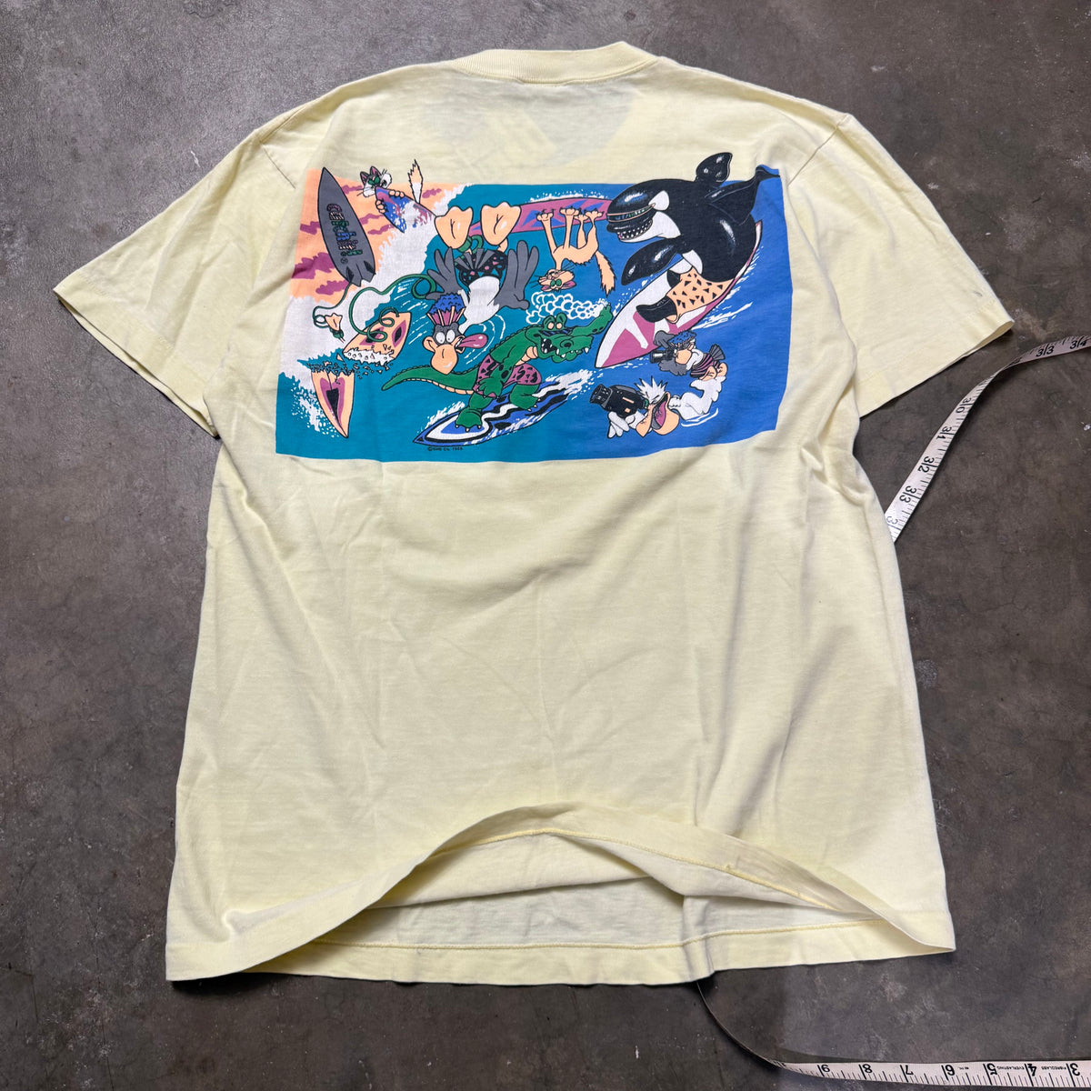 Size large - Vintage 1970’s Catch it surfing animal tee