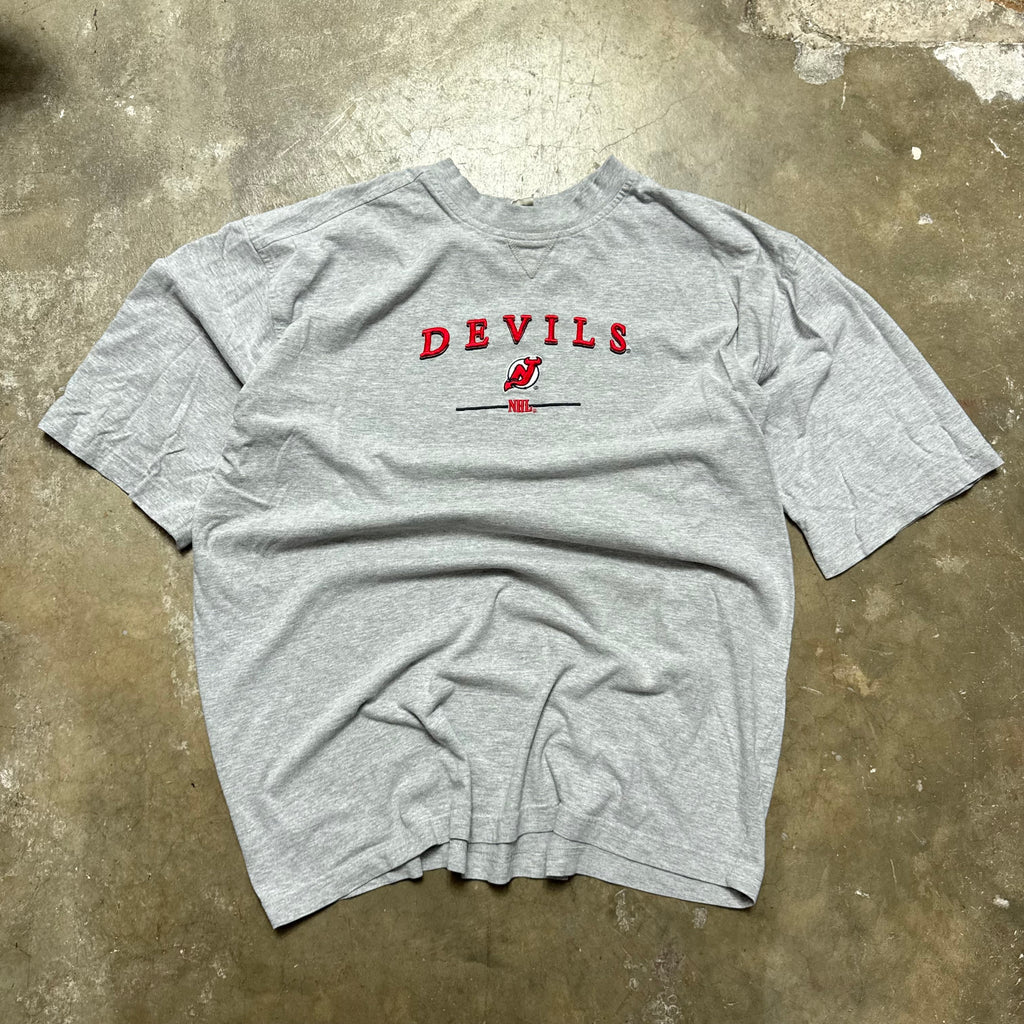 Size XL - Vintage New Hersey Devils Tee