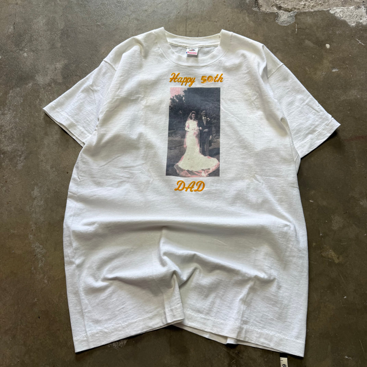 Size XL - Vintage 90’s Happy 50th Dad tee
