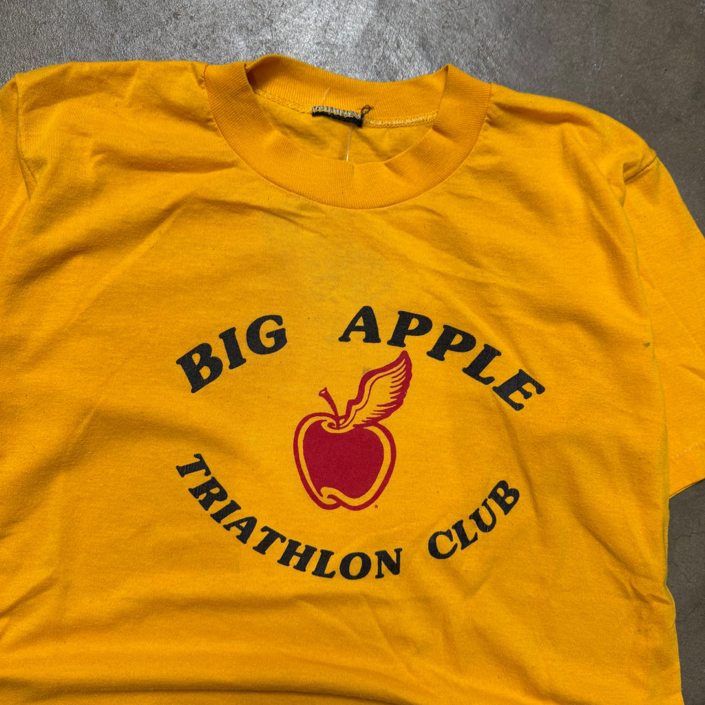 Size medium - Vintage 70’s Big Apple Triathlon Club tee