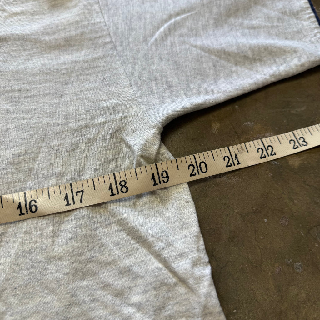 Size large - Vintage Duke tee