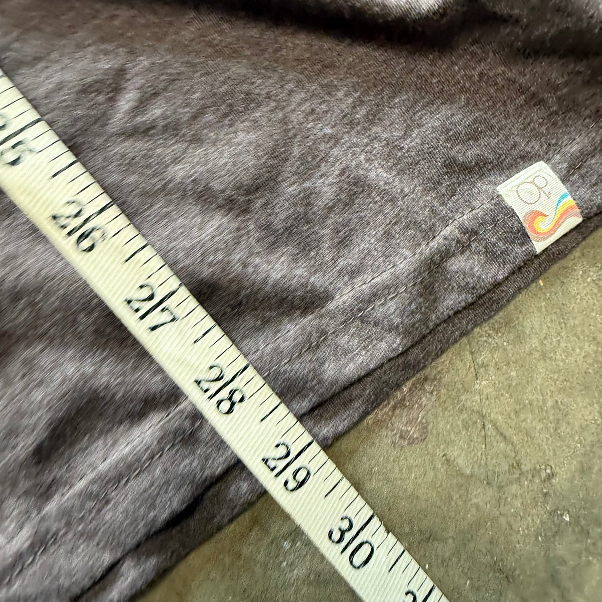 Size Large - Vintage OP Reservable Surf Tee