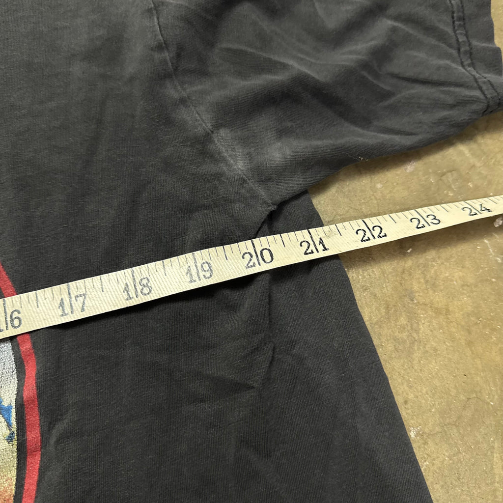 Size XL - Vintage 2001 Iron Maiden The Trooper tee