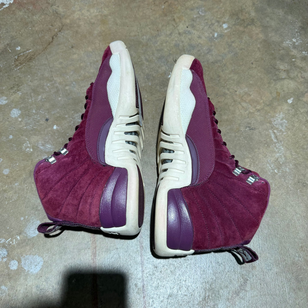 size 10.5 - Jordan 12 Retro ' Bordeaux '
