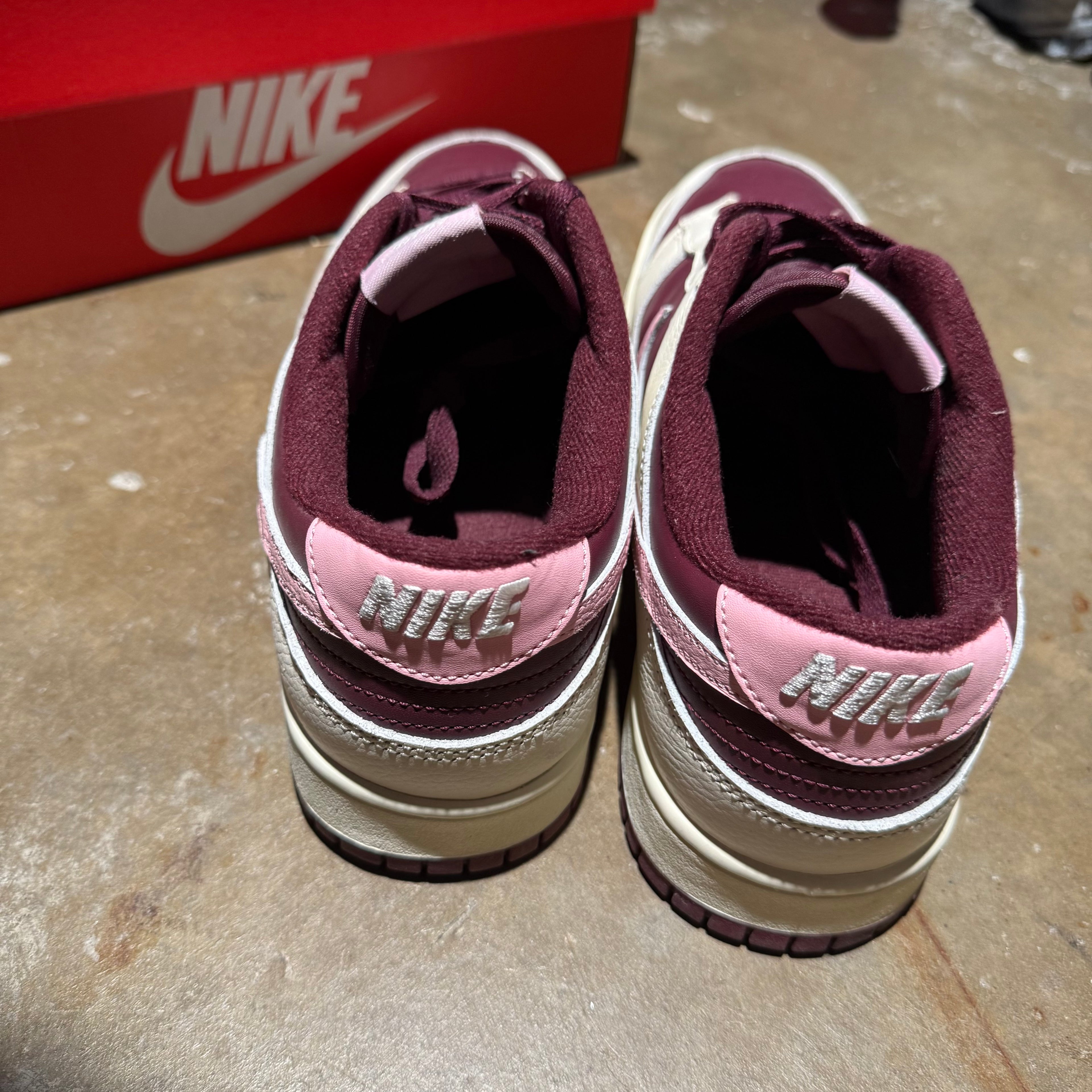 size 14 - Dunk Low prm ' Valentines Day 2023 '