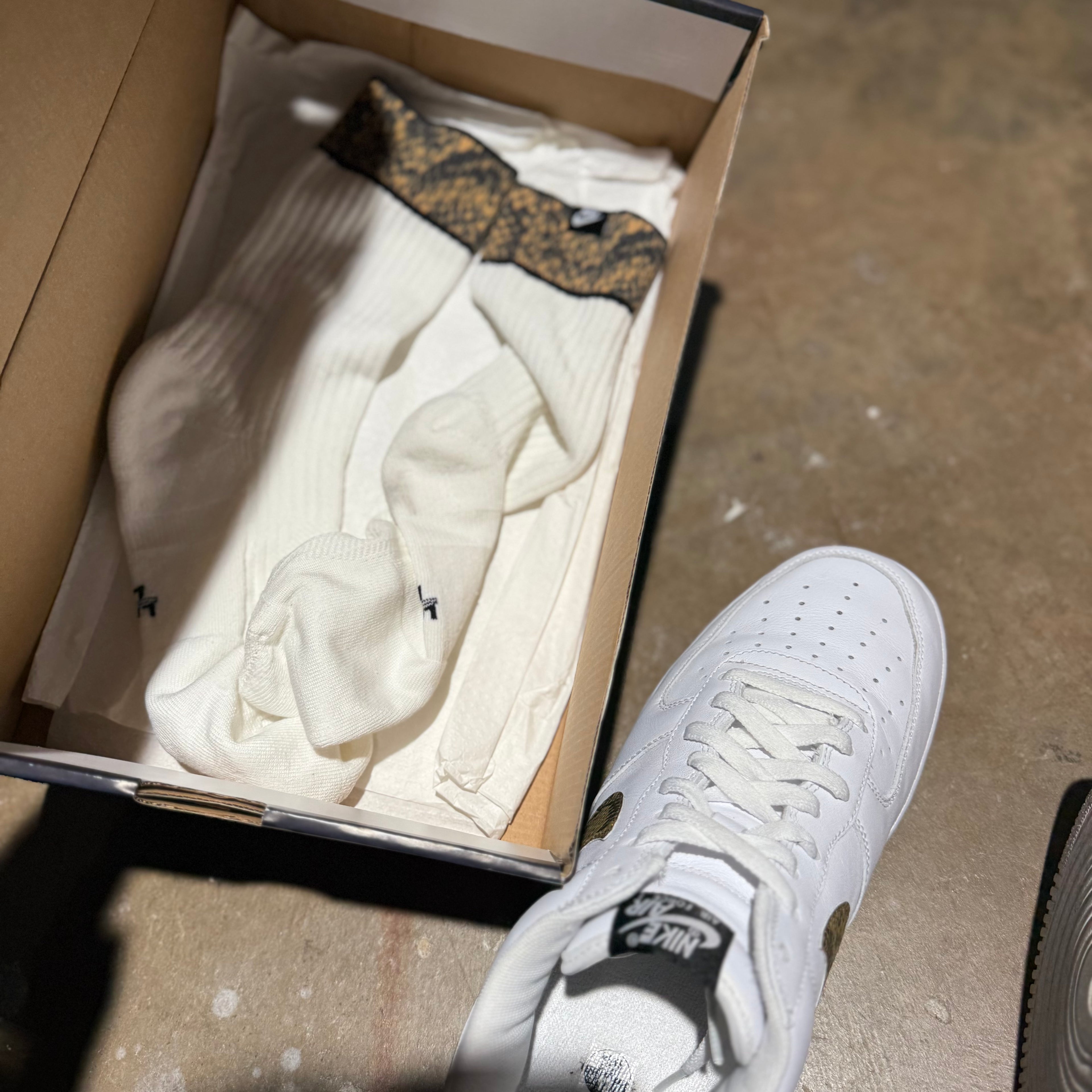 size 12 - Air Force 1 Low ' Ivory Snake '