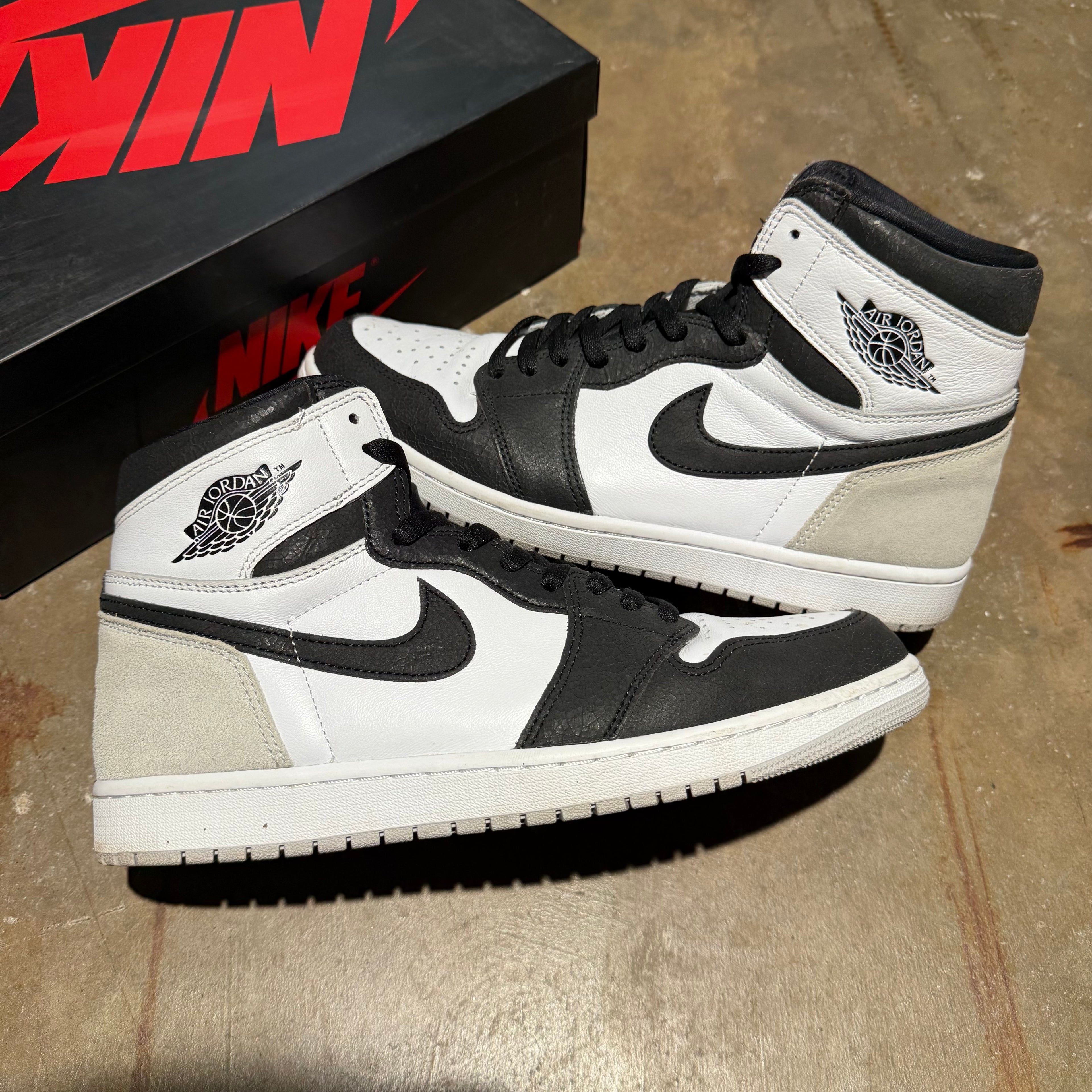 size 11 - Jordan 1 High Retro ' Bleached Coral '