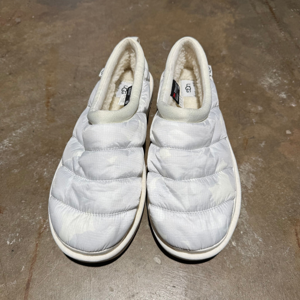 size 11 - Sample UGG Tasman LTA ' White Poppy '