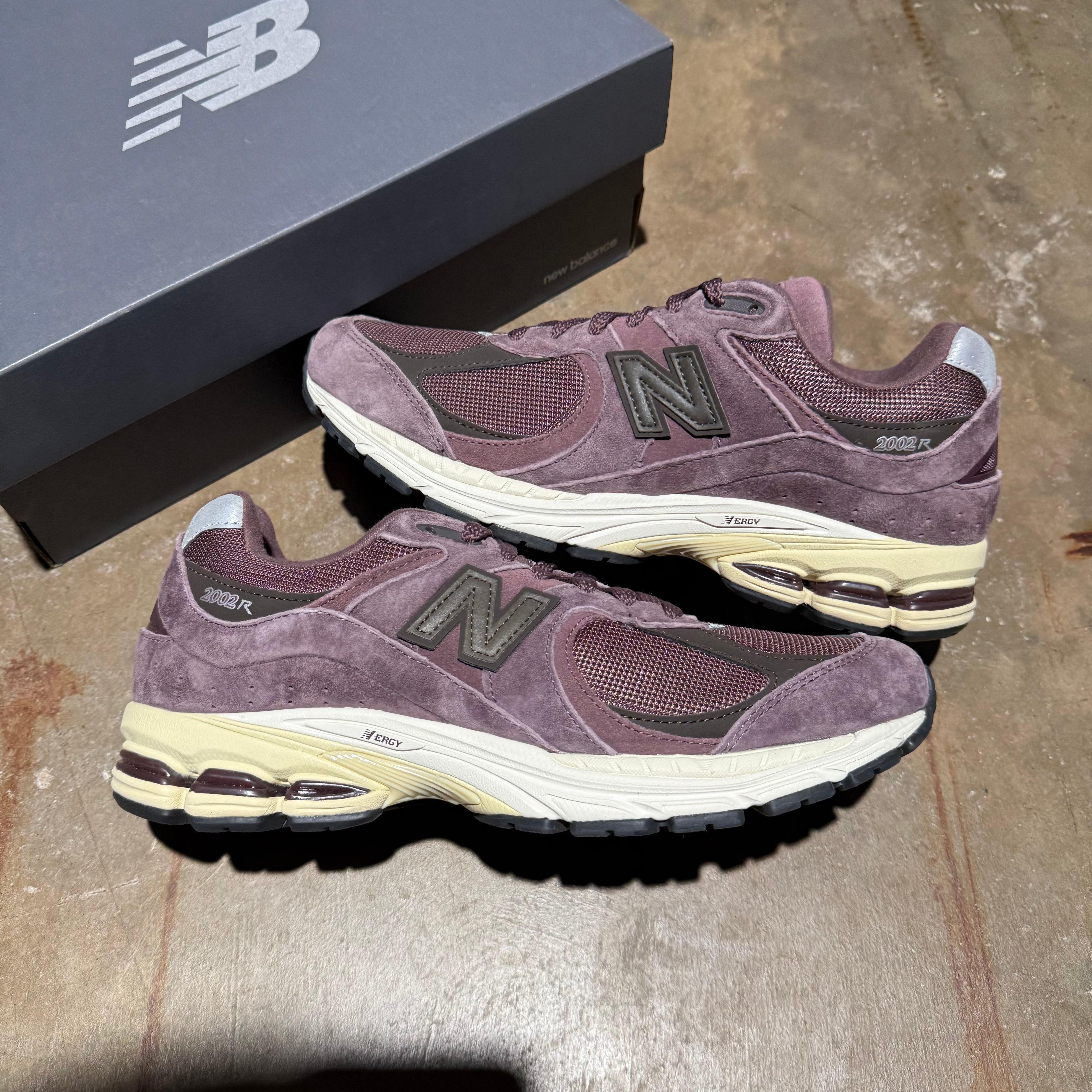 size 10 - New Balance 2002R ' Dark Grape '