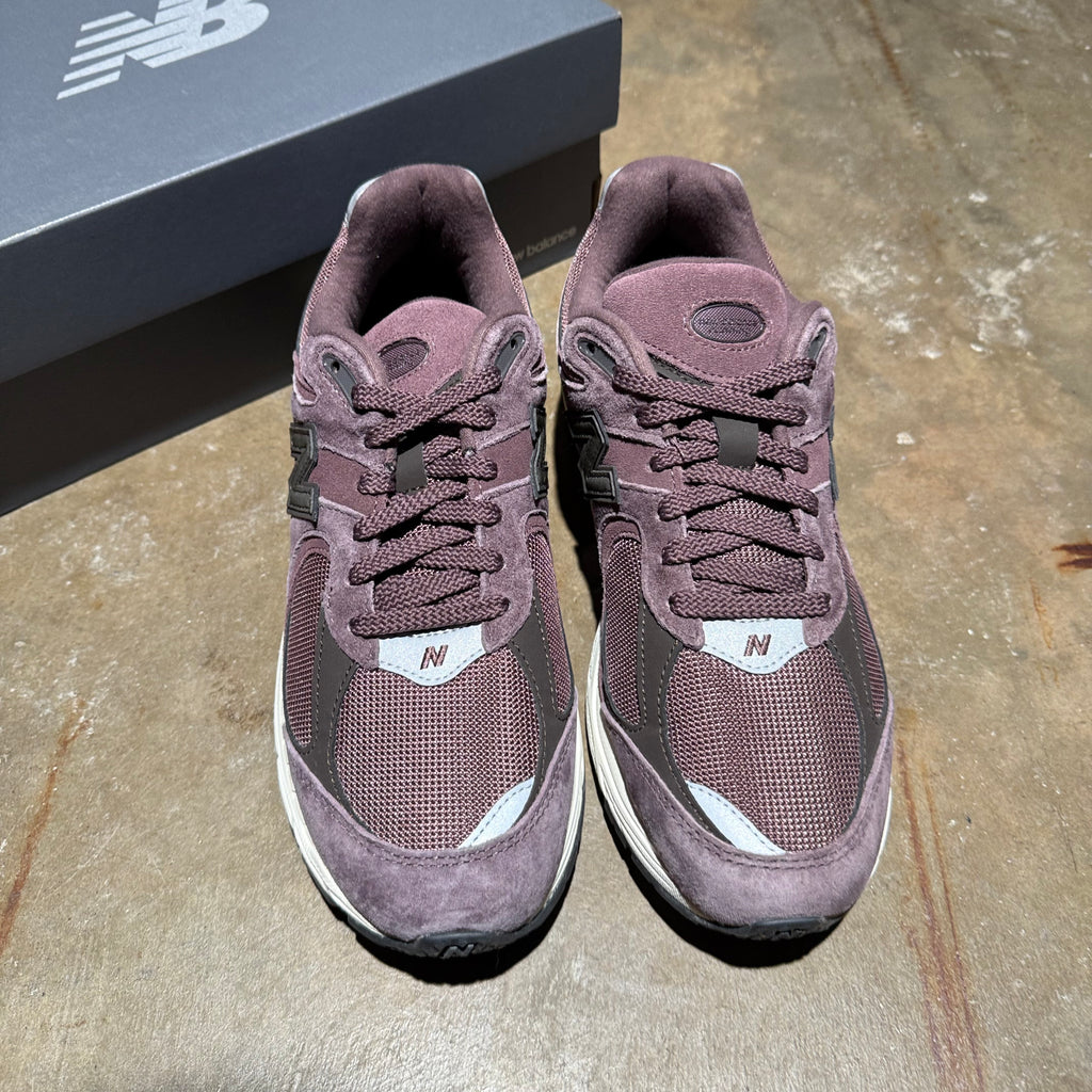 size 10 - New Balance 2002R ' Dark Grape '