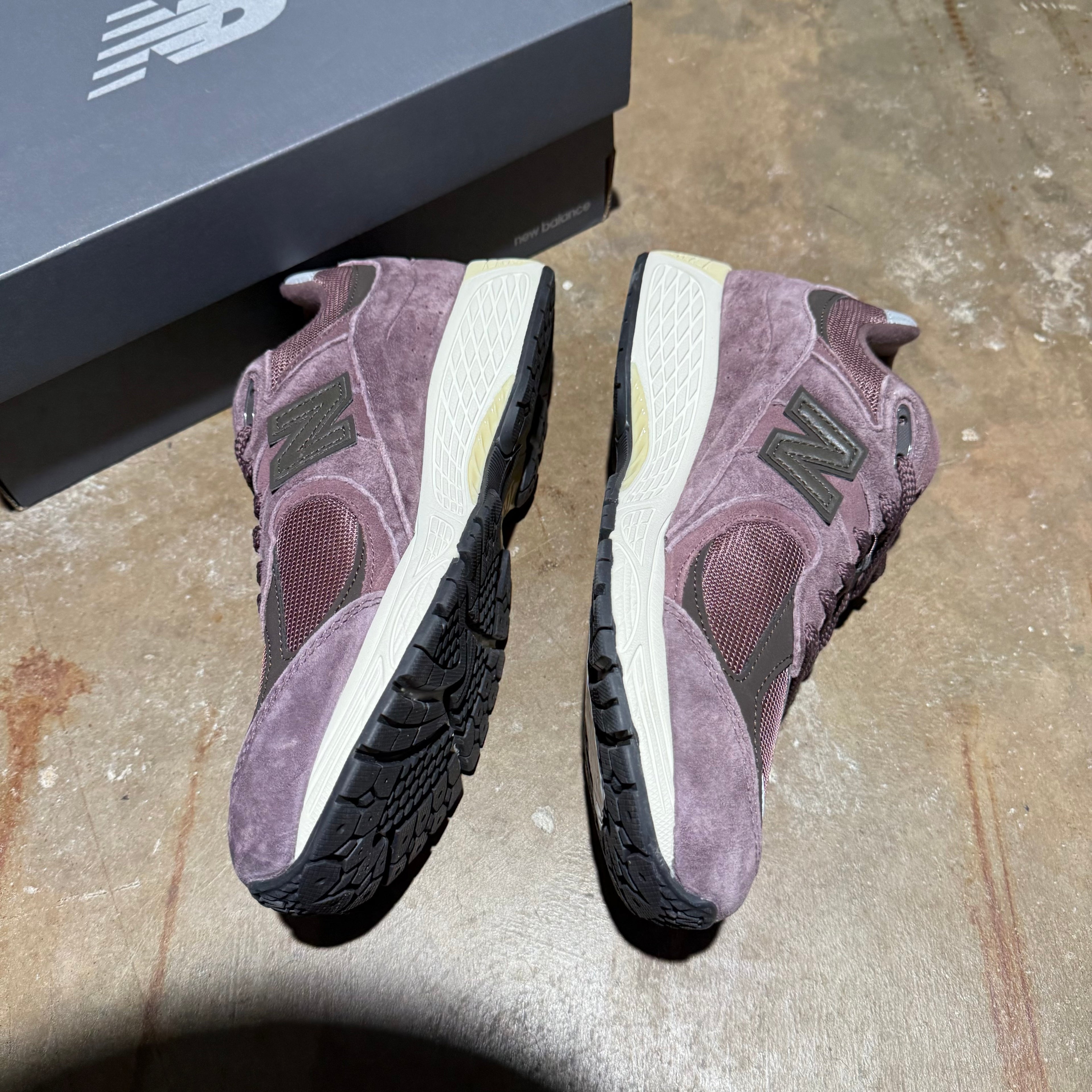 size 10 - New Balance 2002R ' Dark Grape '