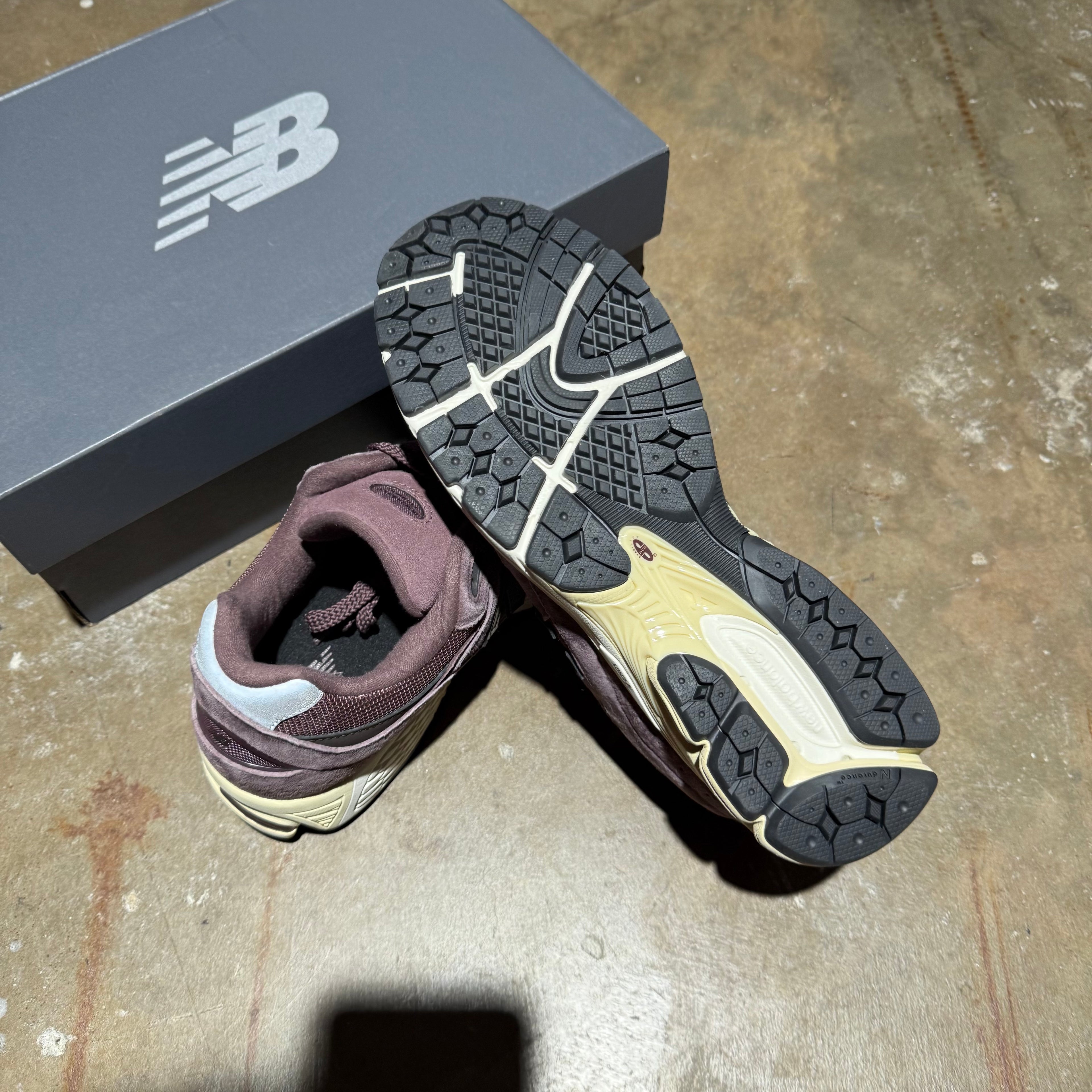 size 10 - New Balance 2002R ' Dark Grape '