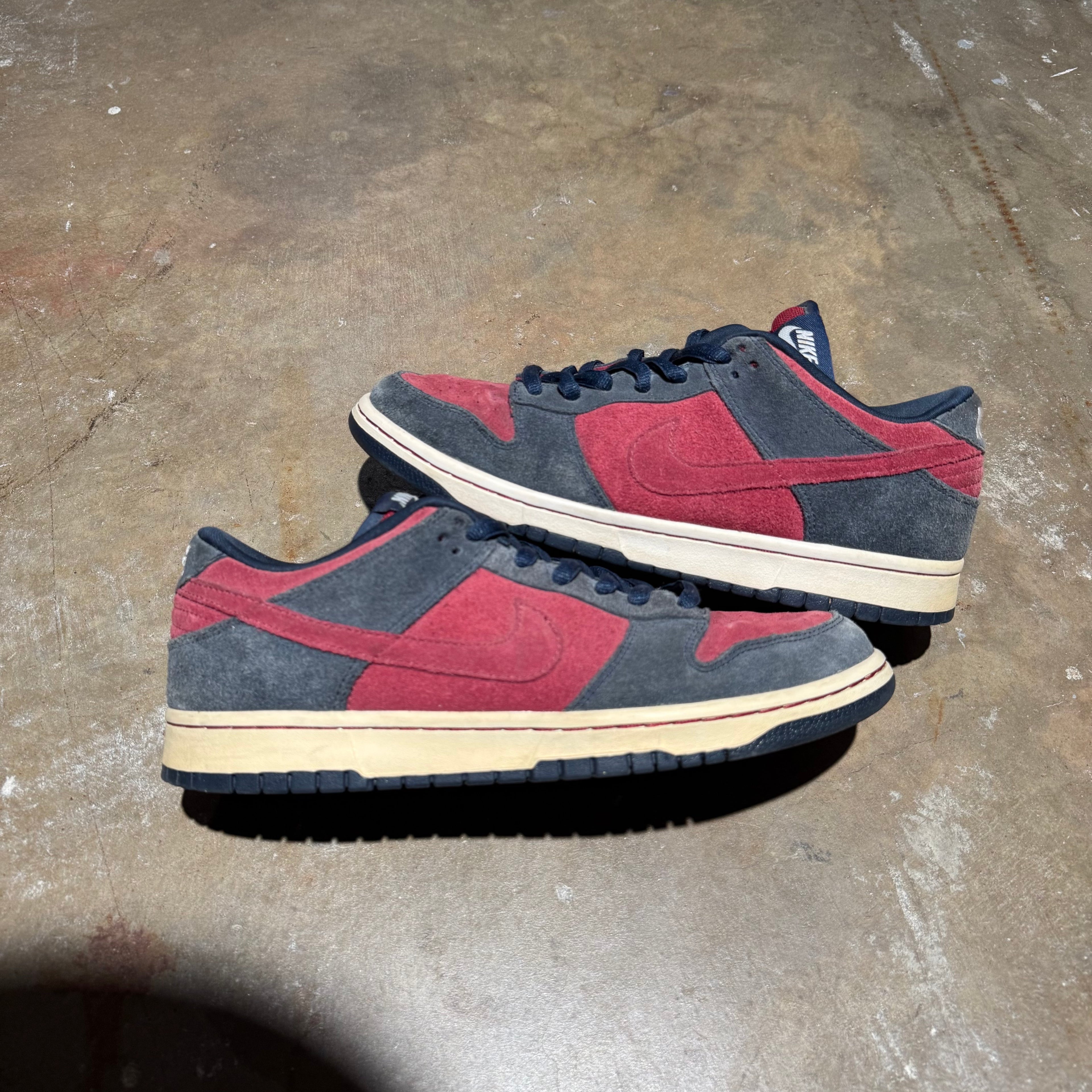 size 10 - Dunk low sb ' Obsidian Team Red '