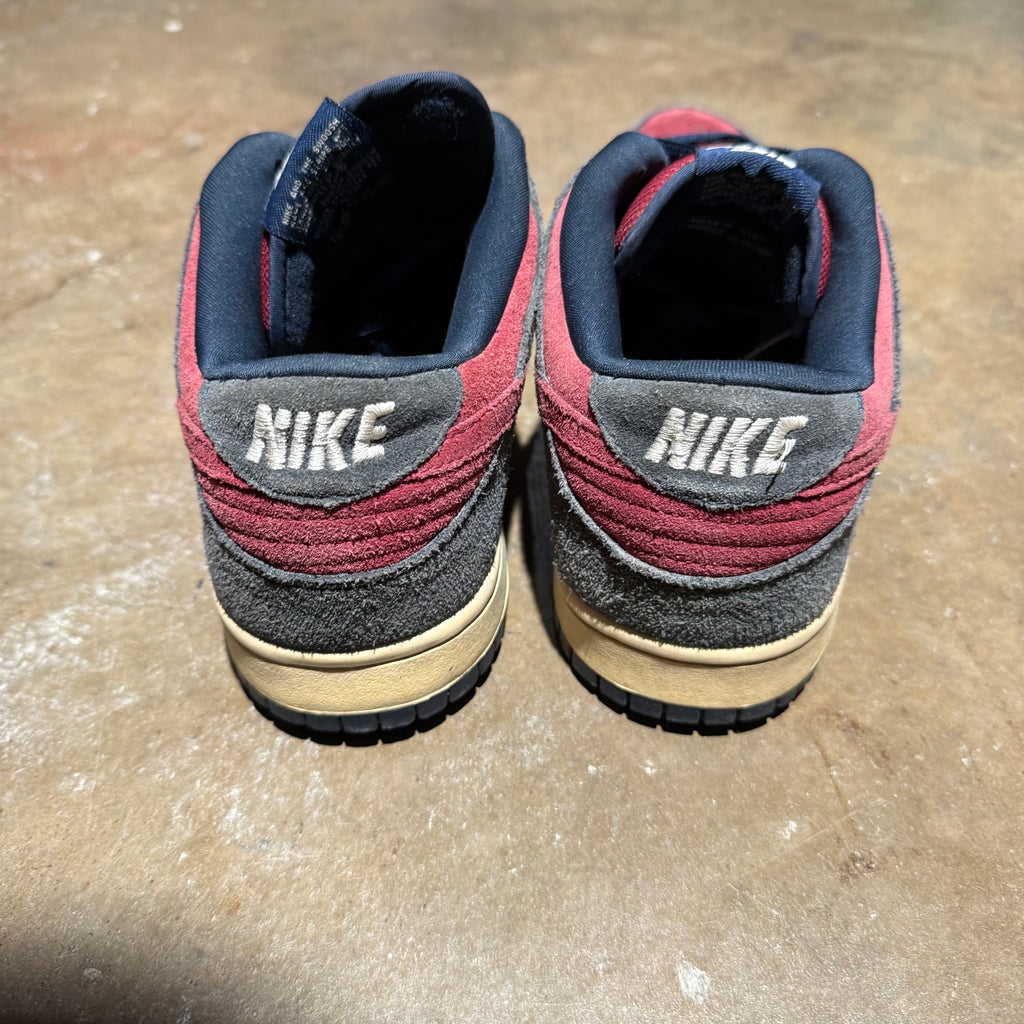 size 10 - Dunk low sb ' Obsidian Team Red '