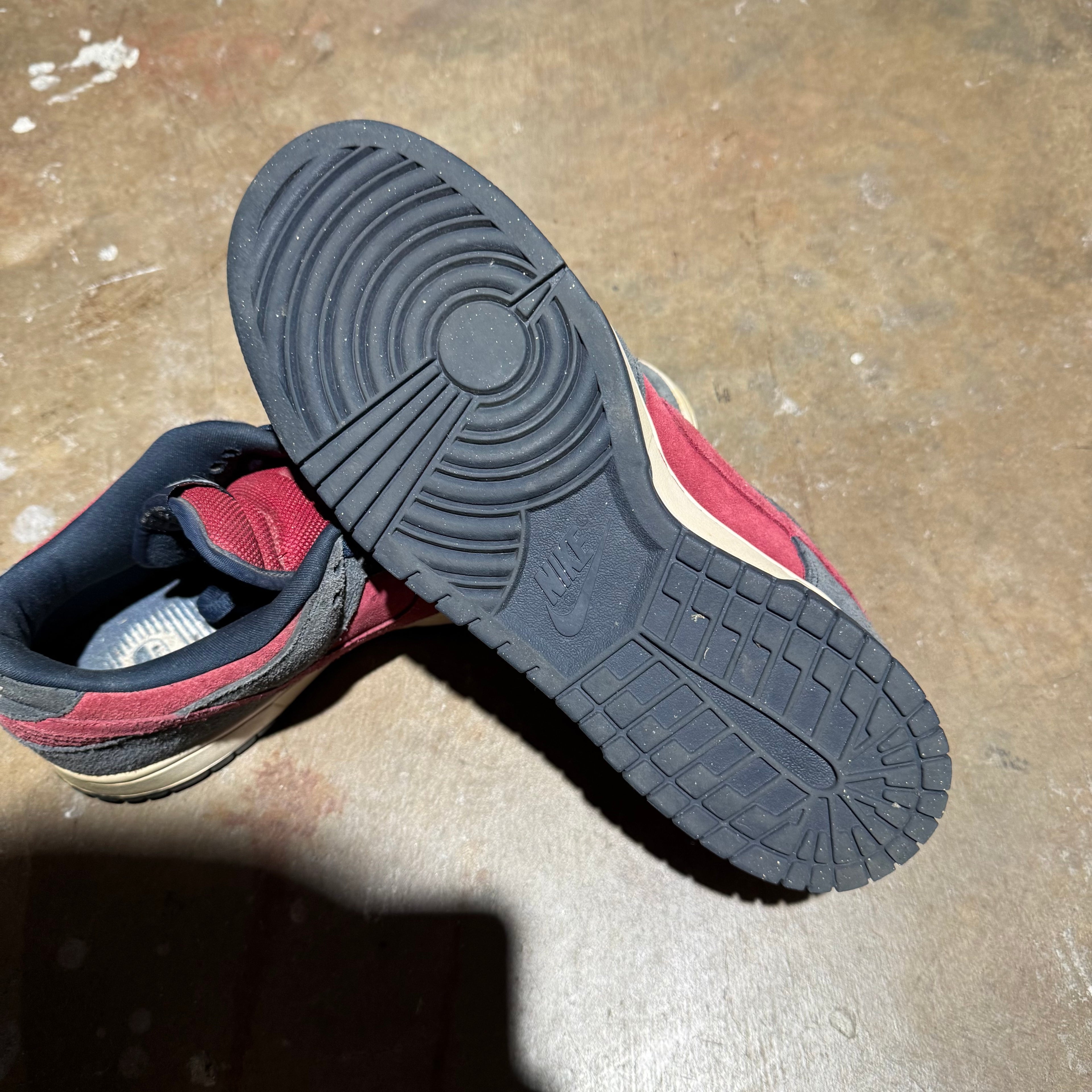 size 10 - Dunk low sb ' Obsidian Team Red '