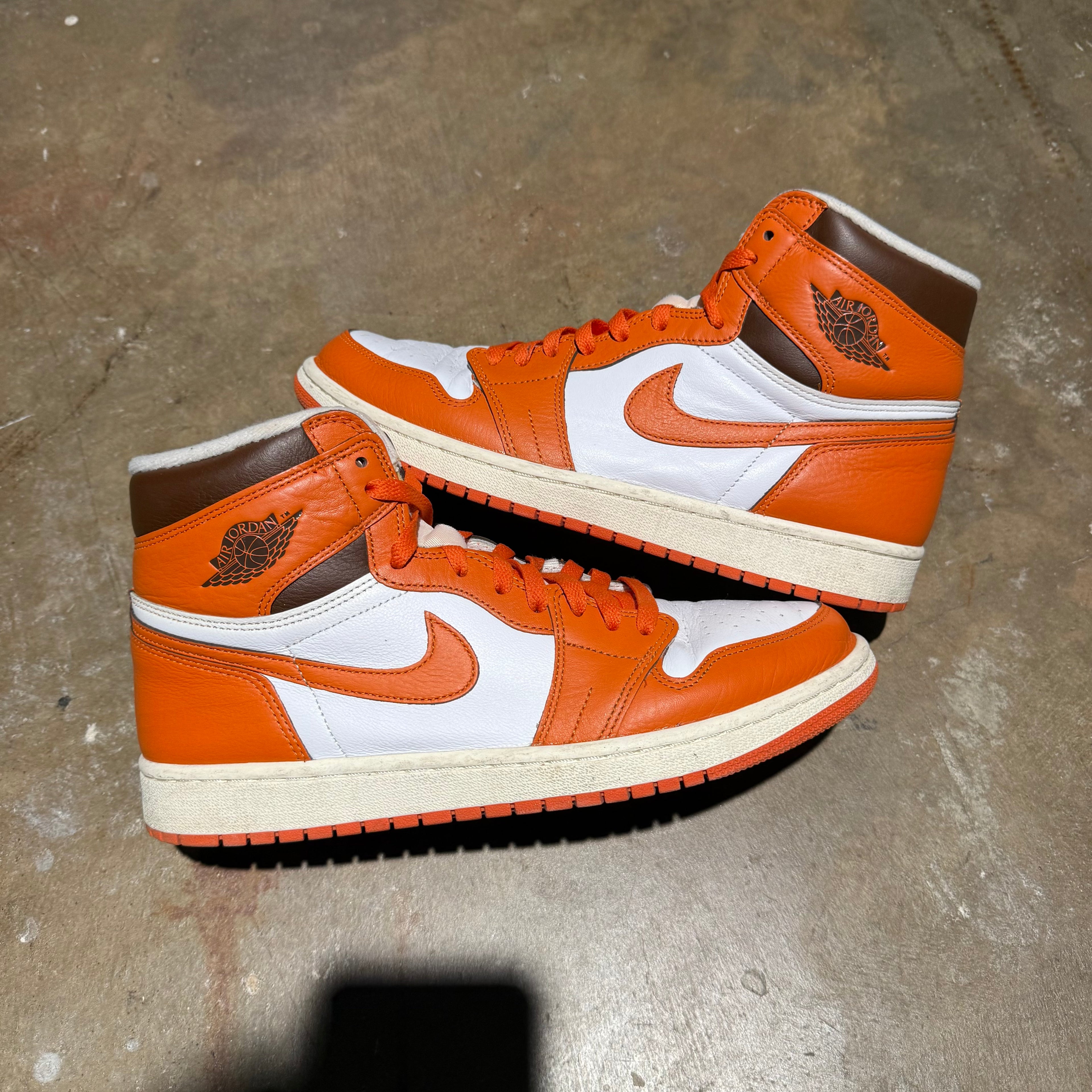 size 10.5 - Jordan 1 High Retro ' Starfish '