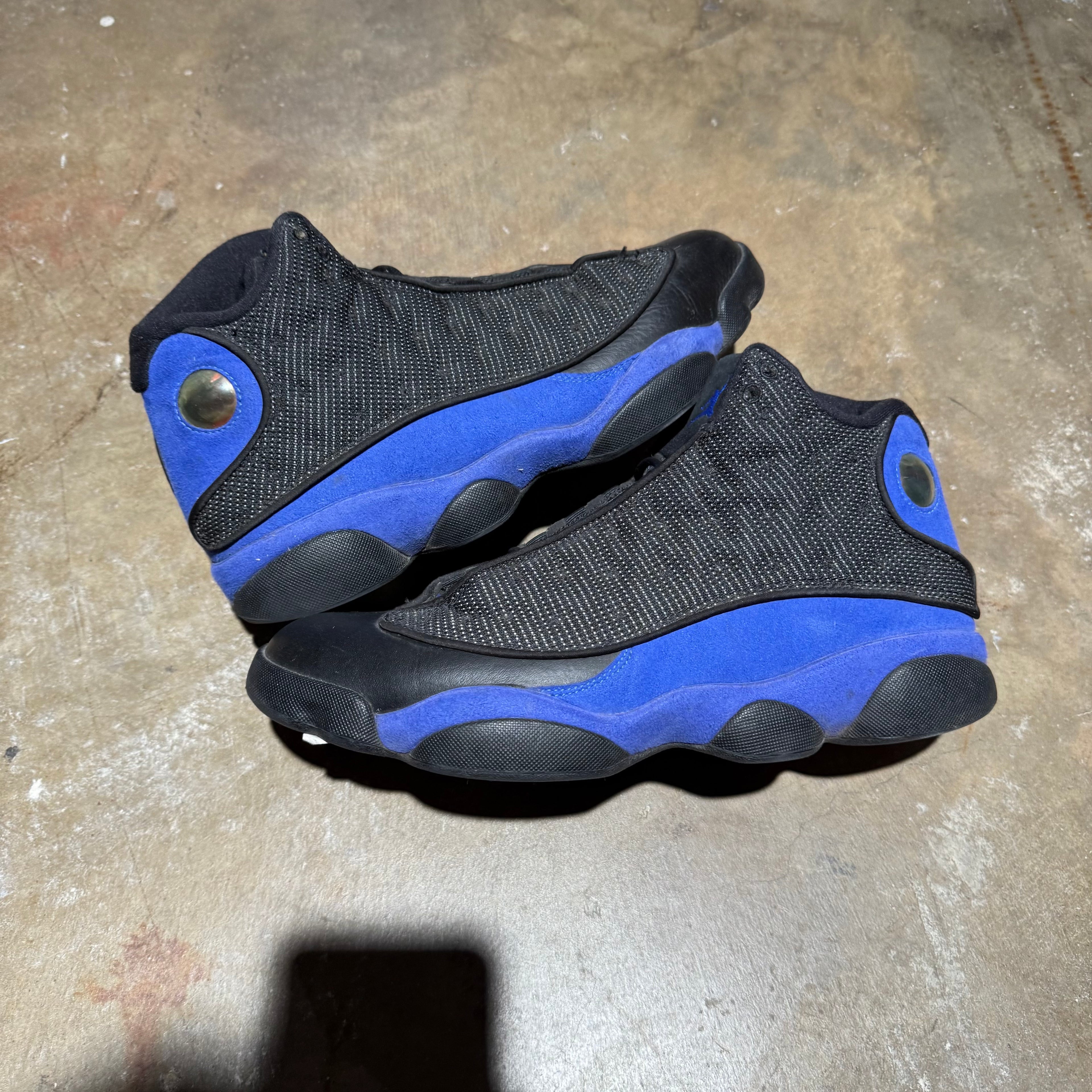 size 10.5 - Jordan 13 Retro ' Black Hyper Royal '