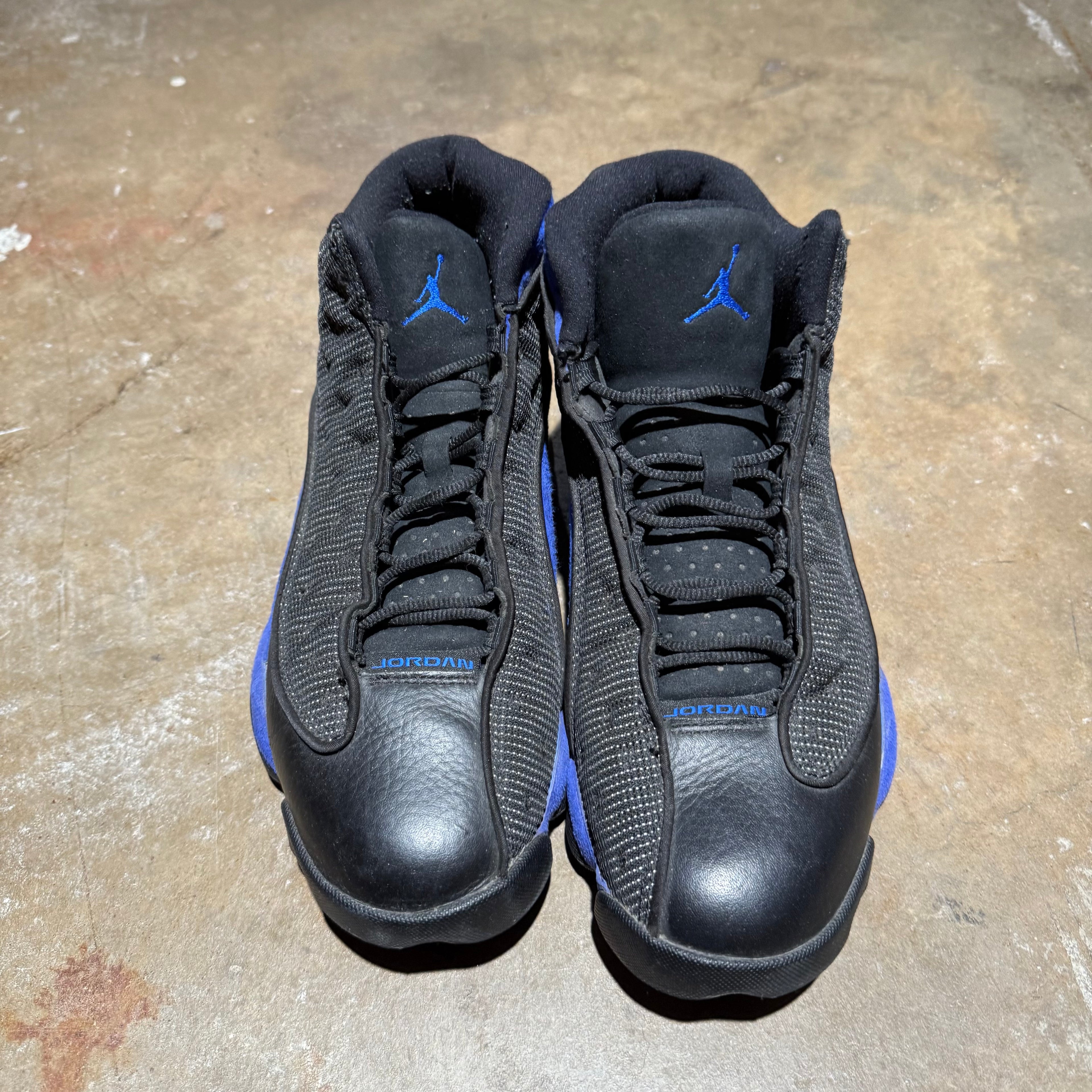 size 10.5 - Jordan 13 Retro ' Black Hyper Royal '