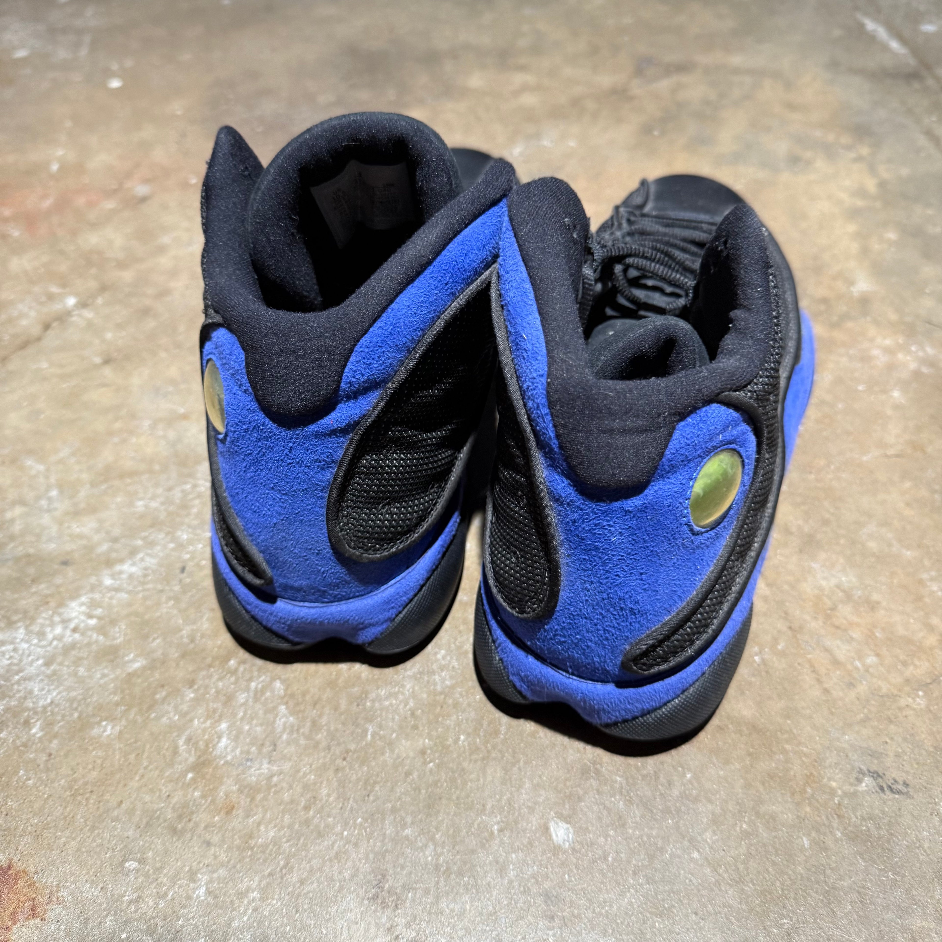 size 10.5 - Jordan 13 Retro ' Black Hyper Royal '