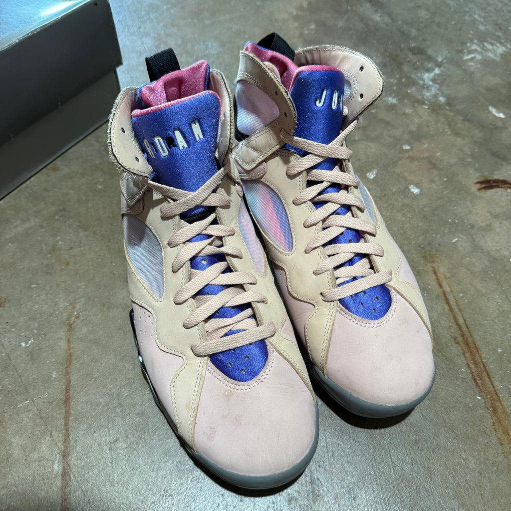 size 10 - Jordan 7 Retro ' Sapphire '