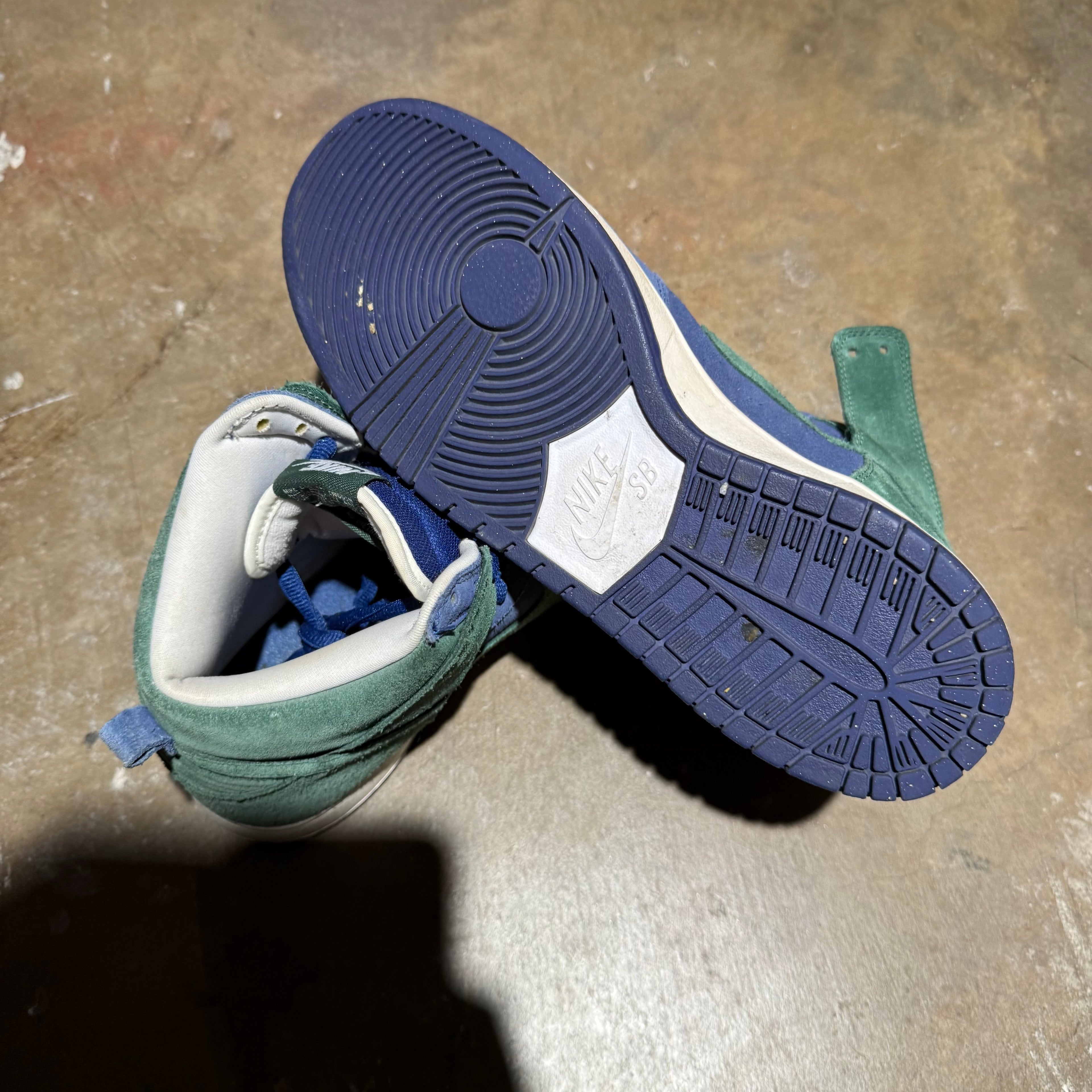 size 10 - Dunk High sb ' Deep Royal Noble Blue '