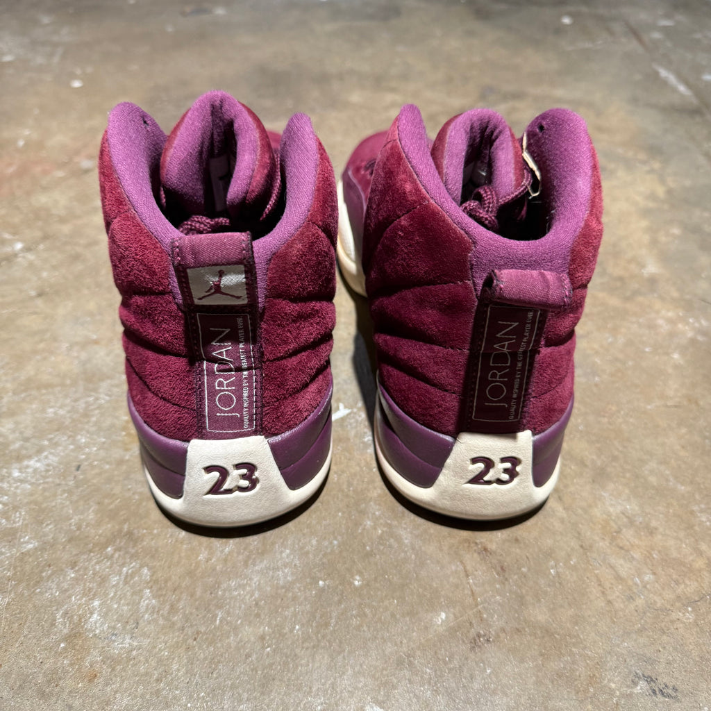 size 10.5 - Jordan 12 Retro ' Bordeaux '