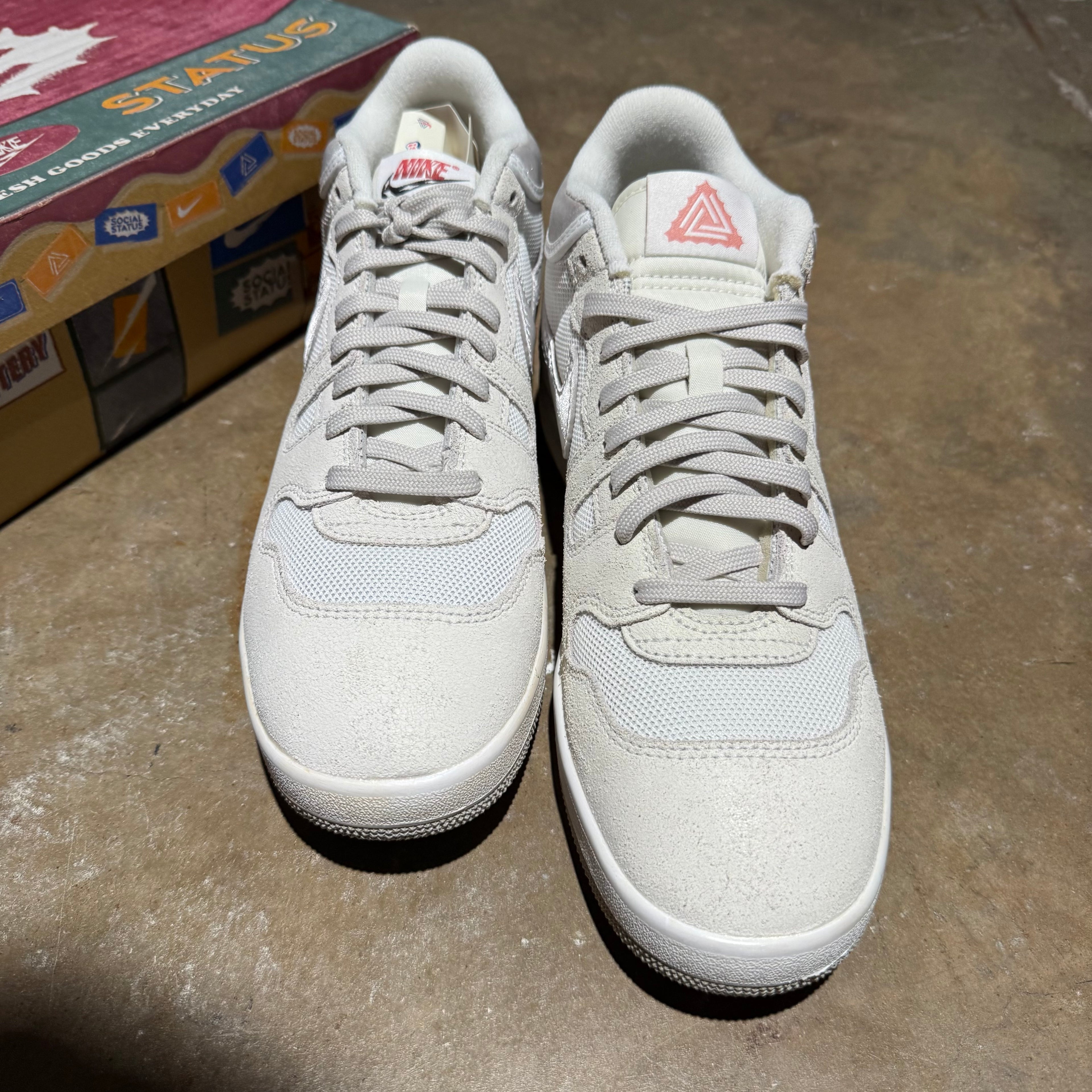 size 9.5 - Mac Attack Social Status ' Silver Linings '