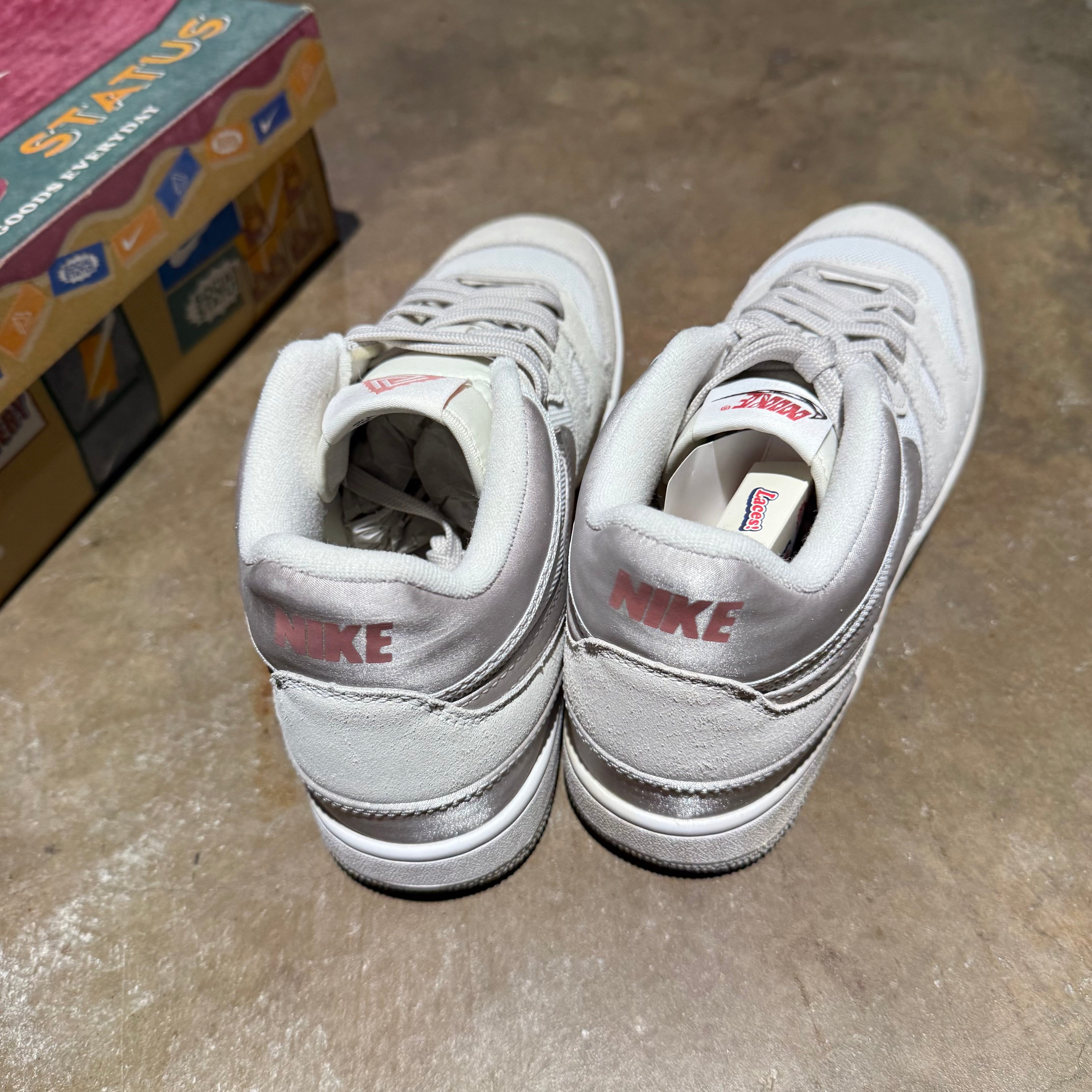 size 9.5 - Mac Attack Social Status ' Silver Linings '