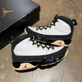 size 9 - Jordan 9 Retro ' OG 2019 '