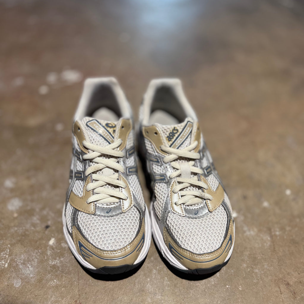 size 7.5 - Asics Gel-1130 ' White Wood Crepe '