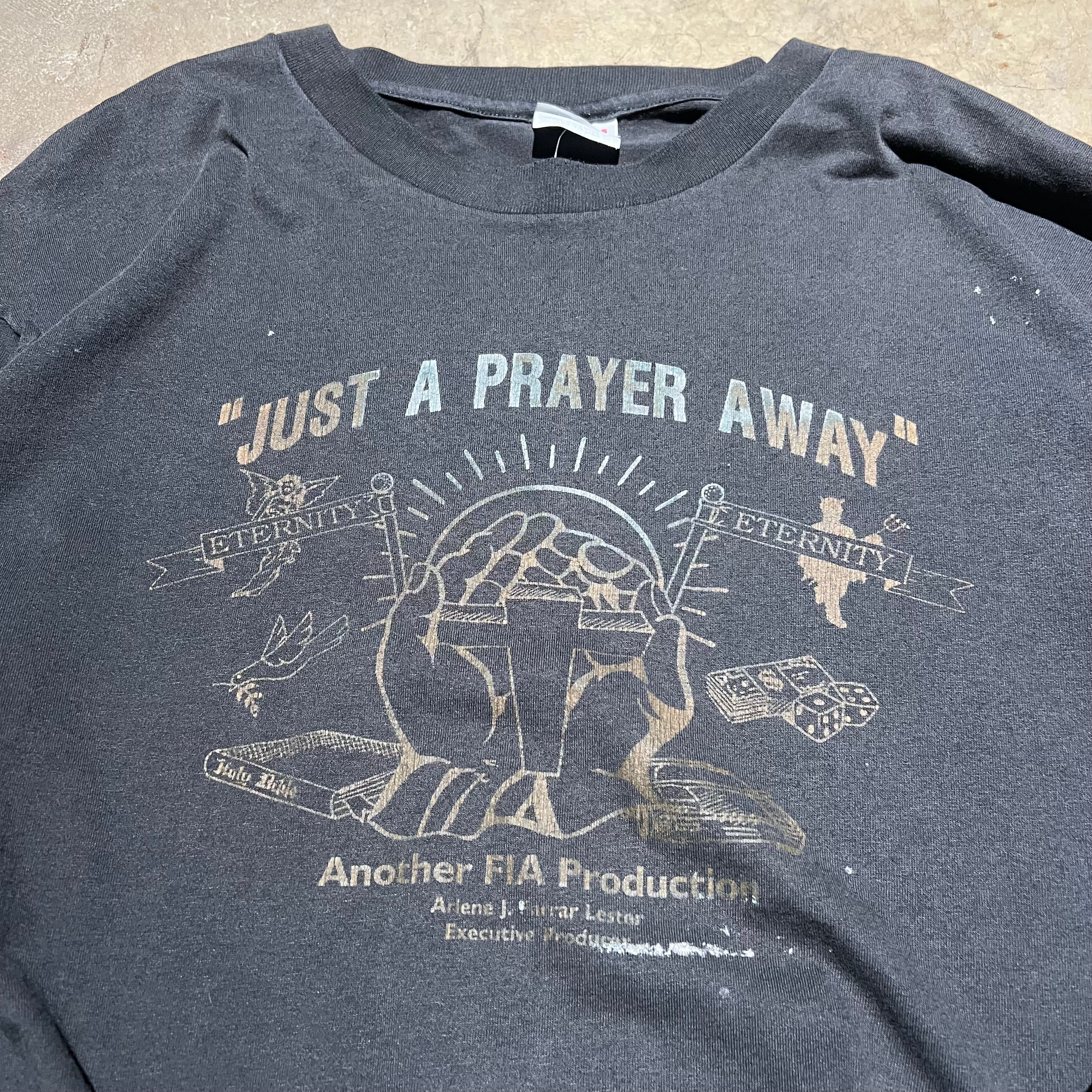 Size xl - Vintage ' Just a Prayer away Jesus ' Tee