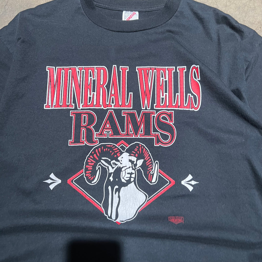 size xl - Vintage ' Mineral Wells Rams ' Tee