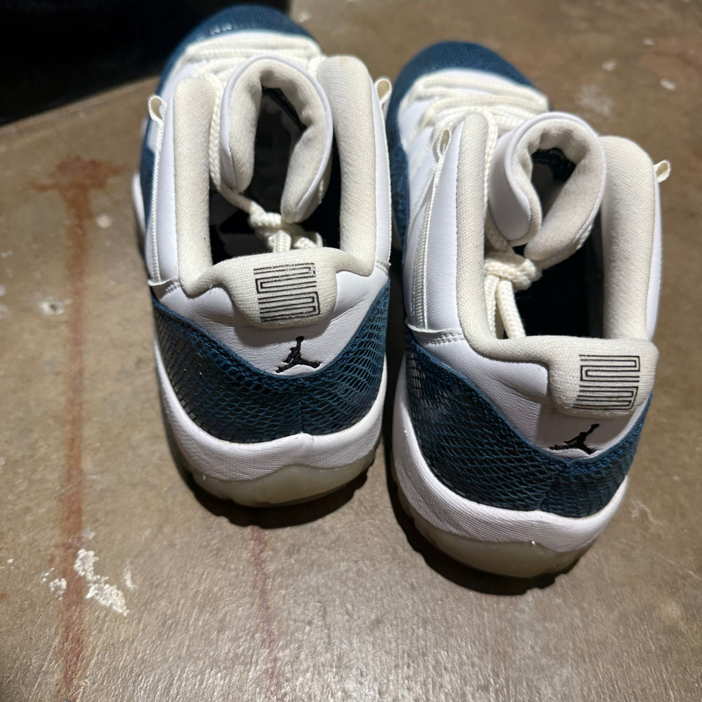 size 11 - jordan 11 Low ' Snake Navy 2019 '