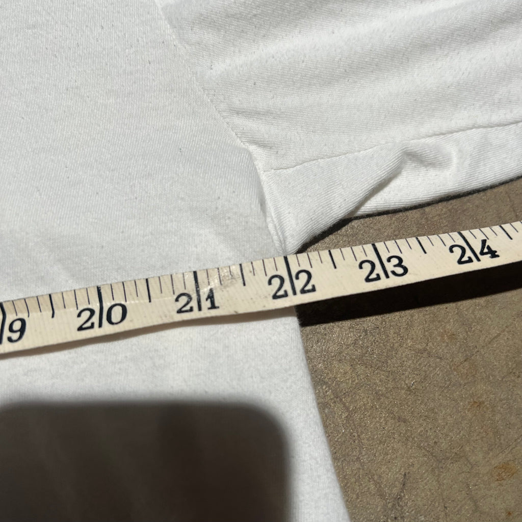 size xl ' Vintage Im in my 40's But ill grow out of it ' tee