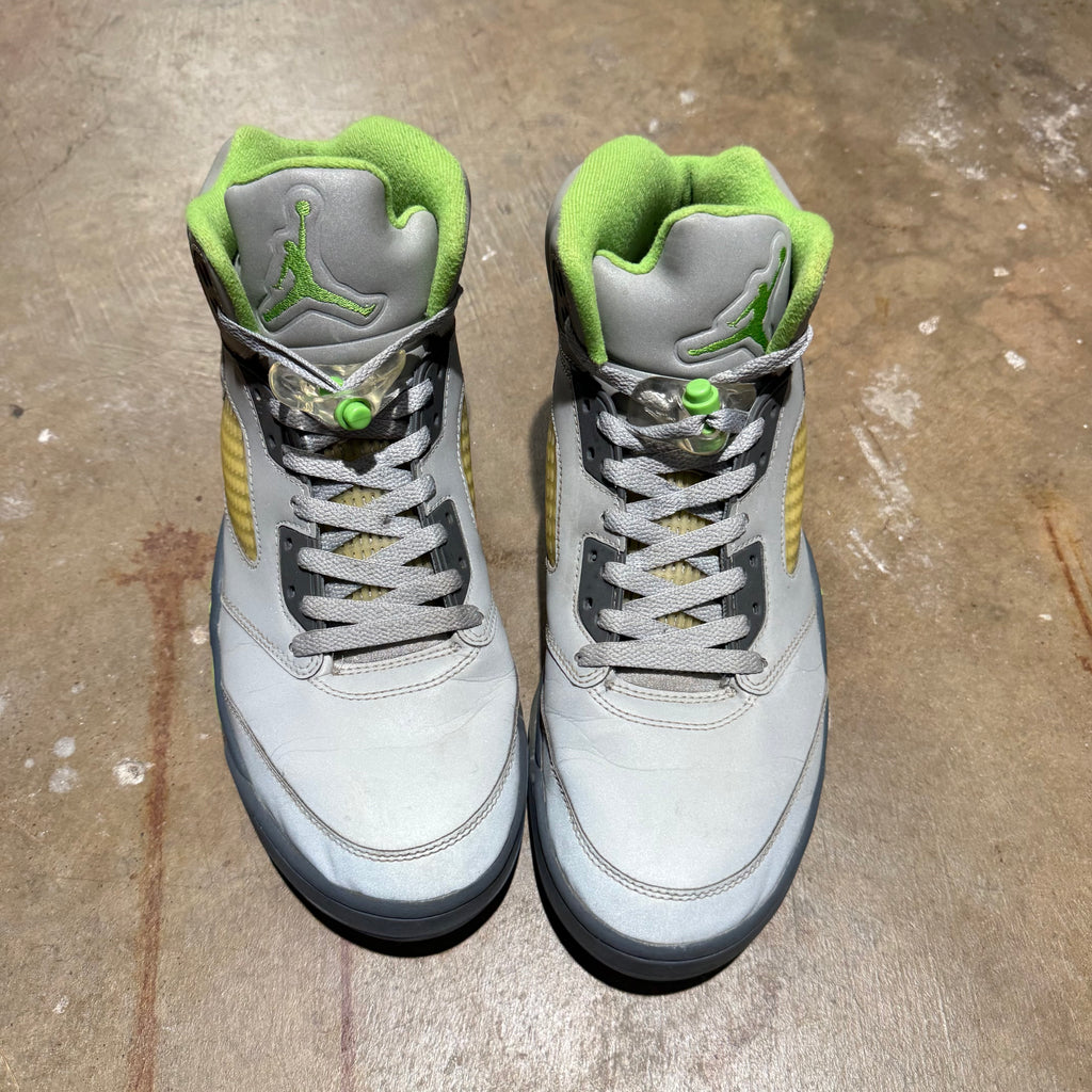 size 11.5 - Jordan 5 Retro Green Bean 2022
